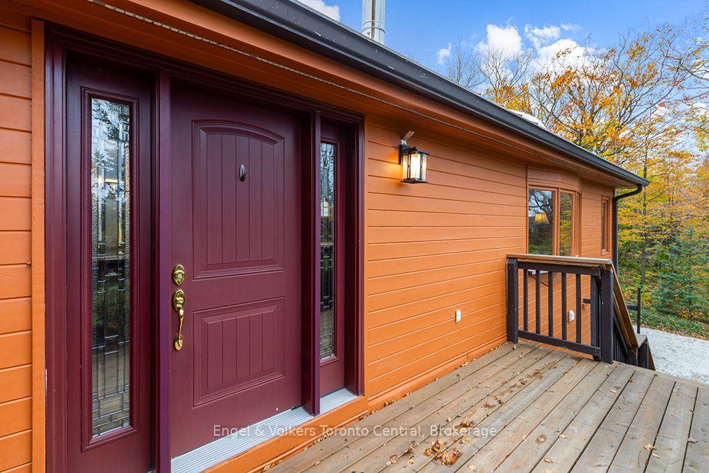Photo 3 of 569263 Sideroad 6 Road, Blue Mountains — HOMEH