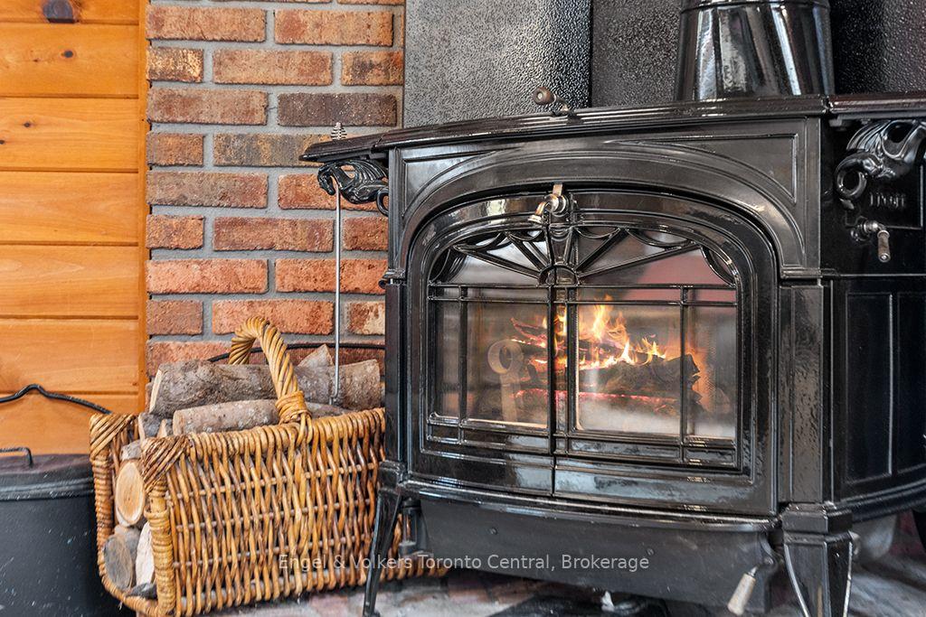 Photo 8 of 569263 Sideroad 6 Road, Blue Mountains — HOMEH