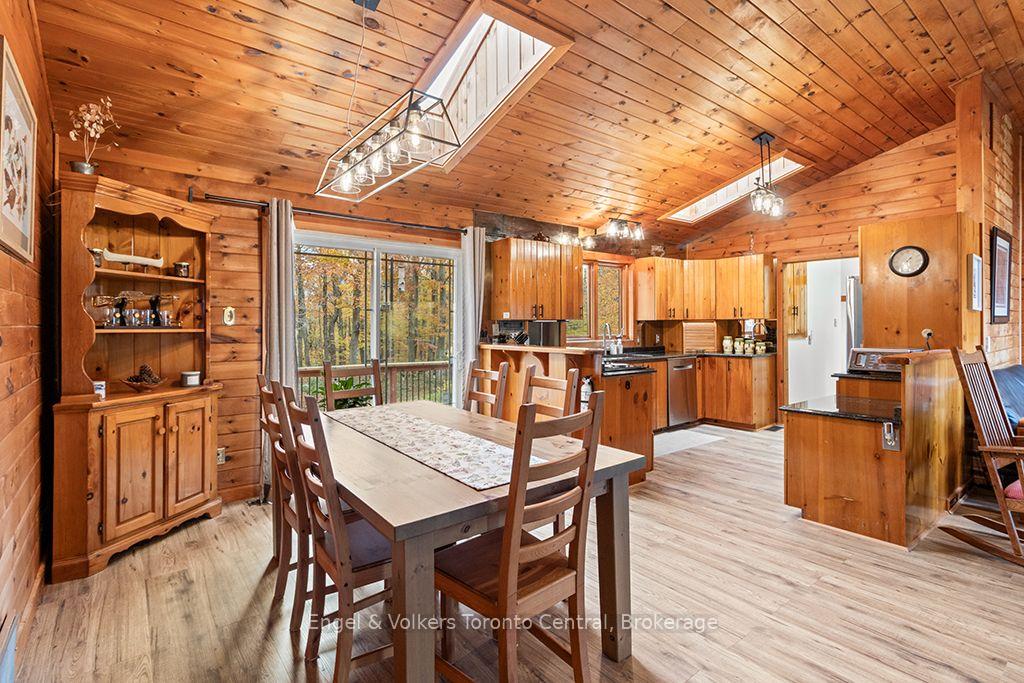 Photo 15 of 569263 Sideroad 6 Road, Blue Mountains — HOMEH