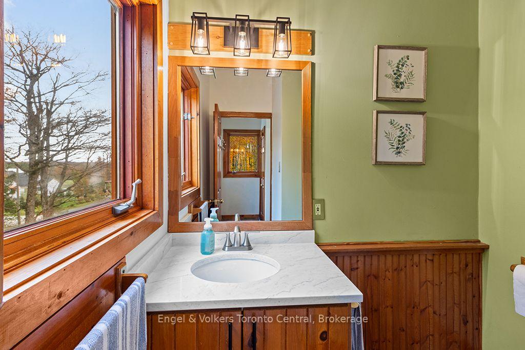 Photo 17 of 569263 Sideroad 6 Road, Blue Mountains — HOMEH
