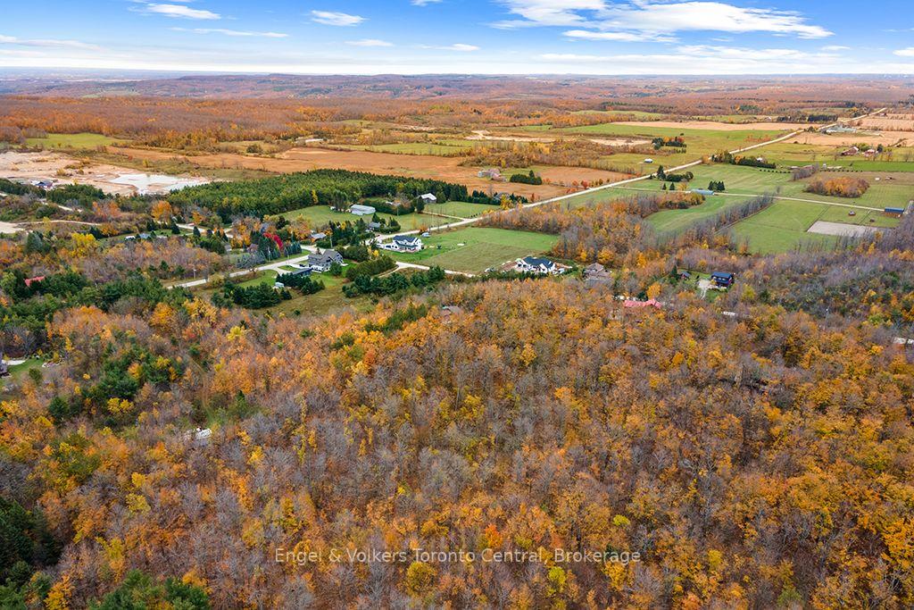 Photo 46 of 569263 Sideroad 6 Road, Blue Mountains — HOMEH