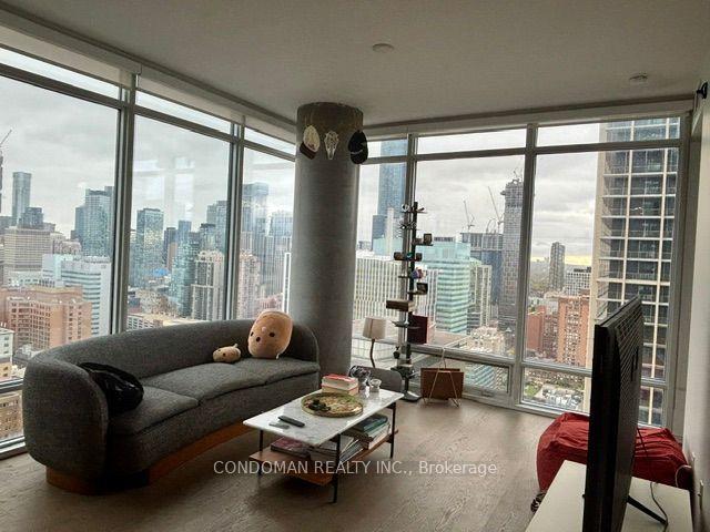 Photo of Unit 2502, 488 University Avenue