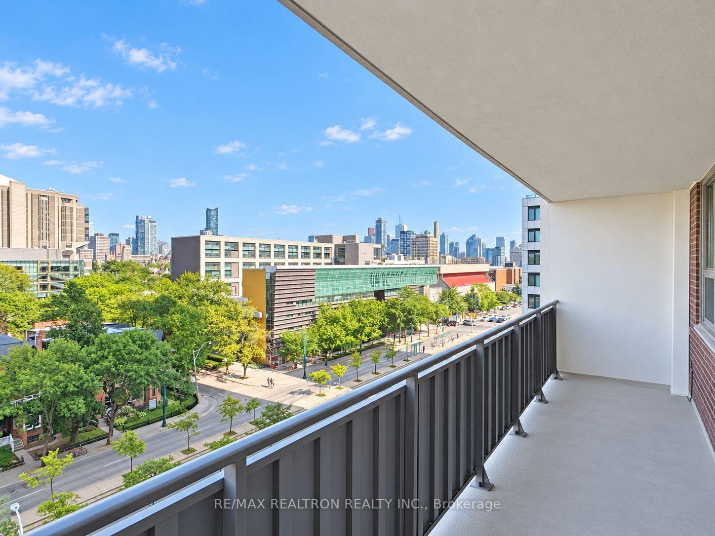 Photo 13 of Unit 1206, 666 Spadina Avenue, Toronto, University — HOMEH
