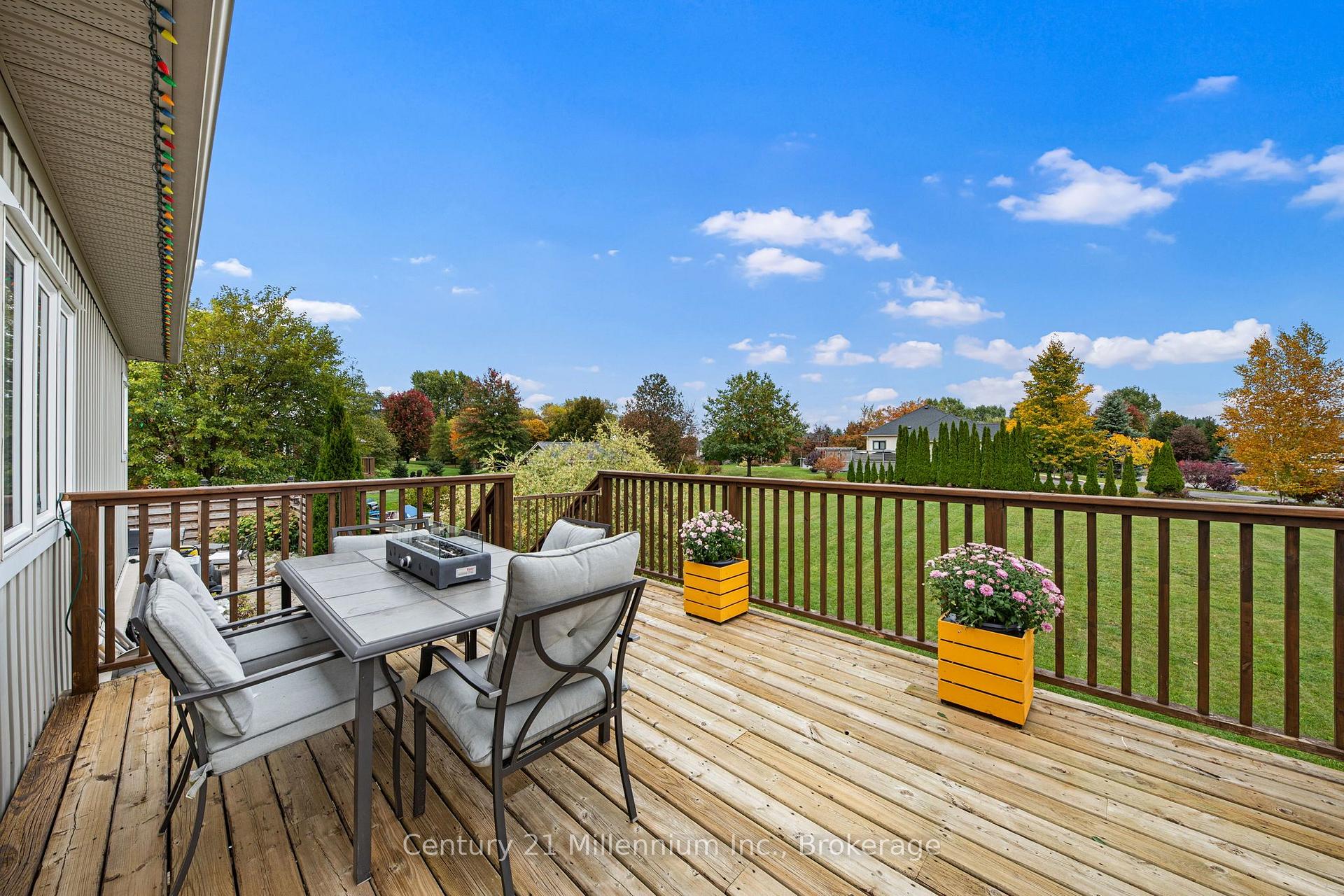 Photo 23 of 23 Butternut Crescent, Wasaga Beach — HOMEH