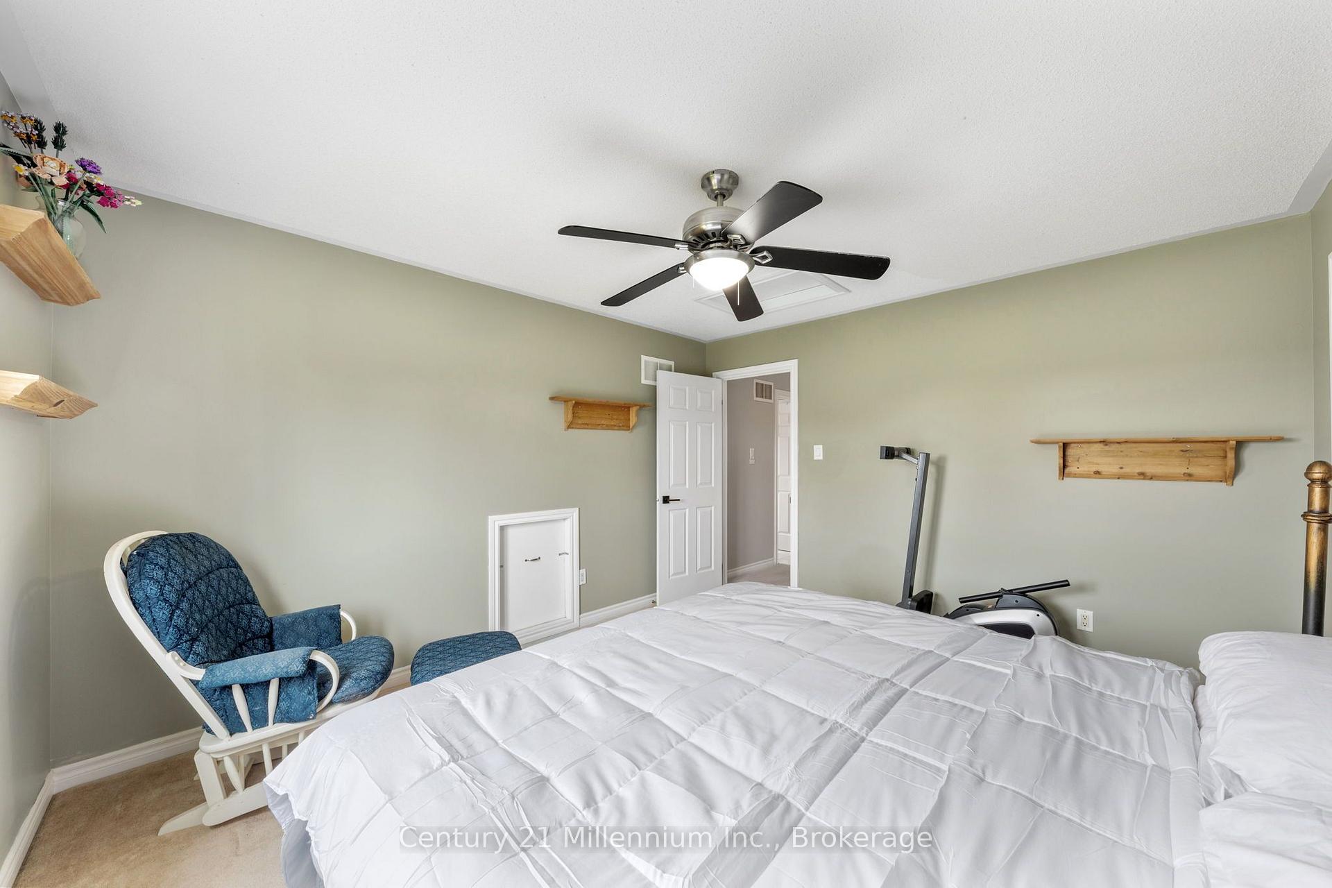 Photo 35 of 23 Butternut Crescent, Wasaga Beach — HOMEH