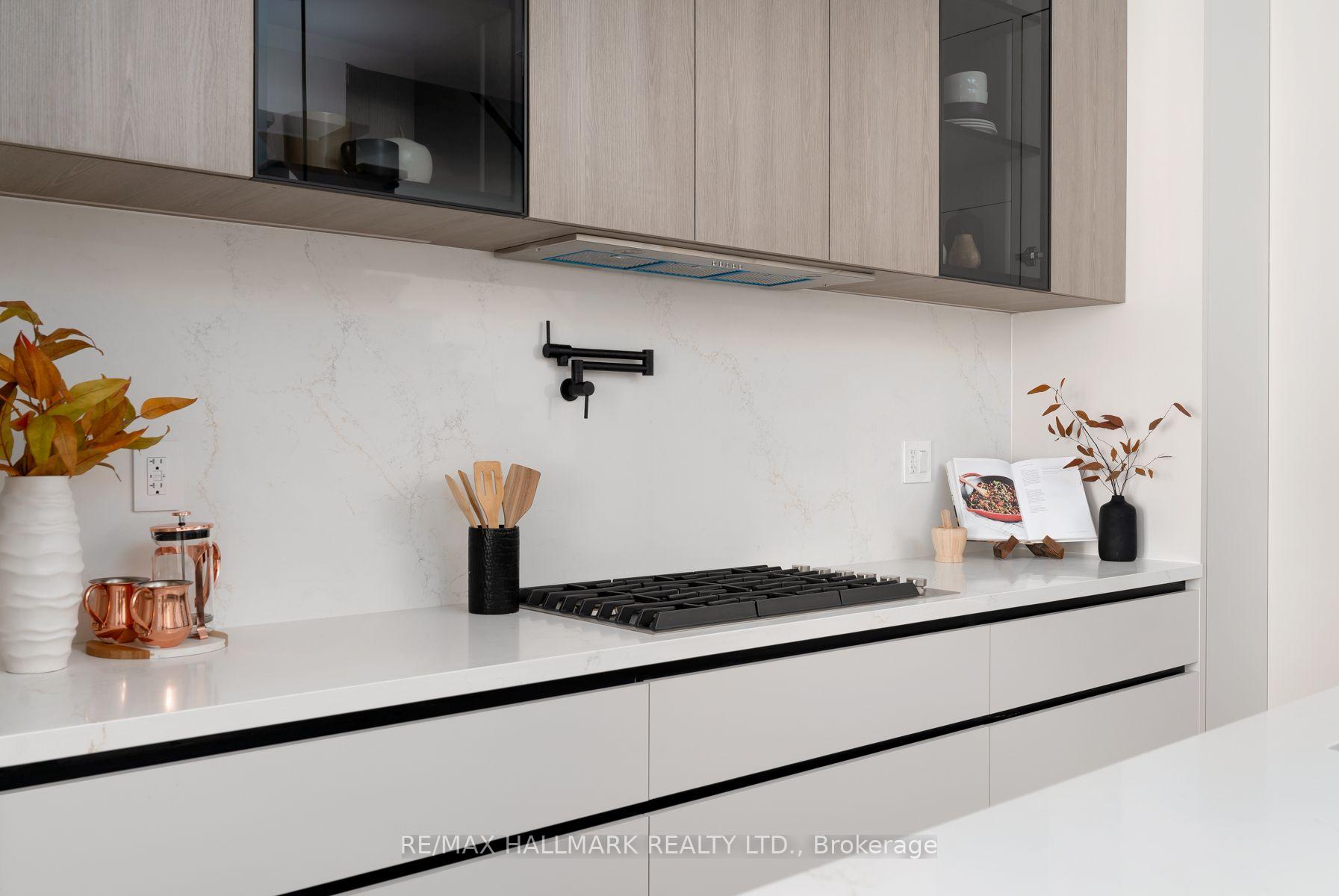 Photo 19 of 104 Yardley Avenue, Toronto, O'Connor-Parkview — HOMEH
