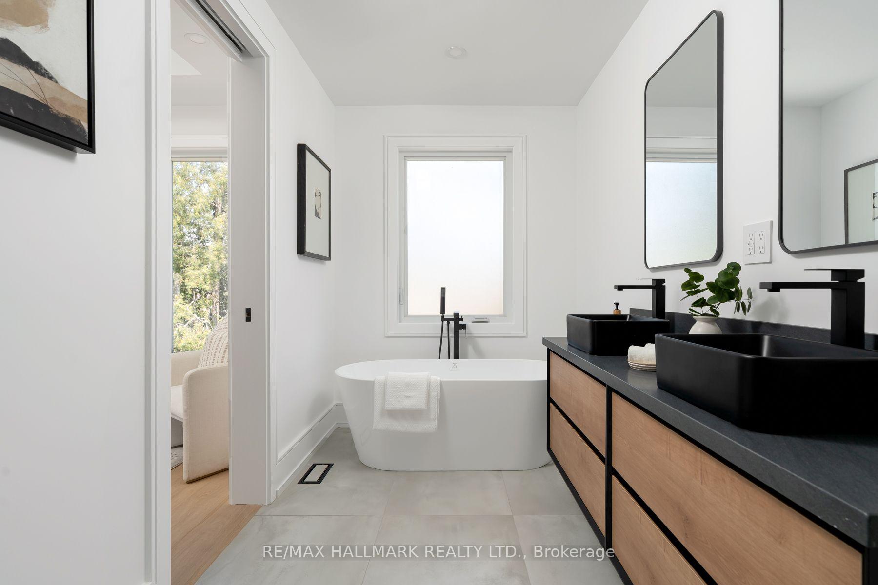 Photo 29 of 104 Yardley Avenue, Toronto, O'Connor-Parkview — HOMEH