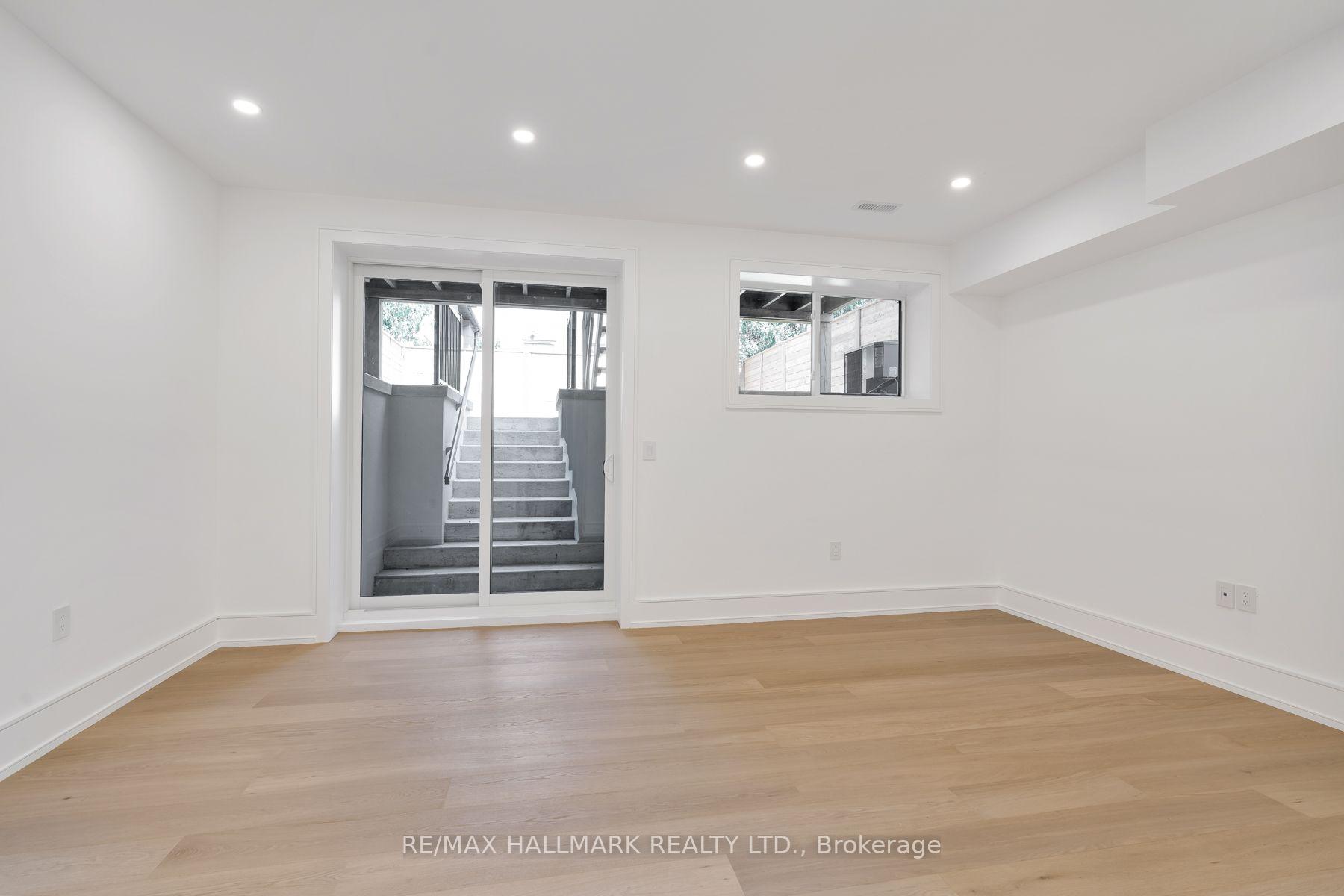 Photo 40 of 104 Yardley Avenue, Toronto, O'Connor-Parkview — HOMEH