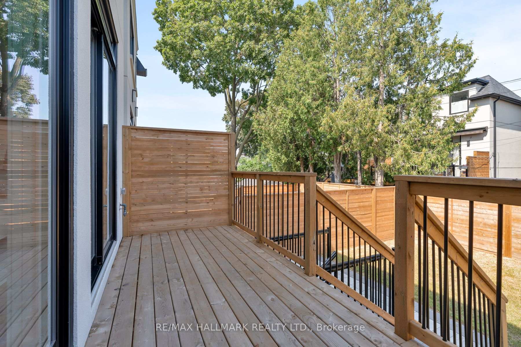 Photo 47 of 104 Yardley Avenue, Toronto, O'Connor-Parkview — HOMEH