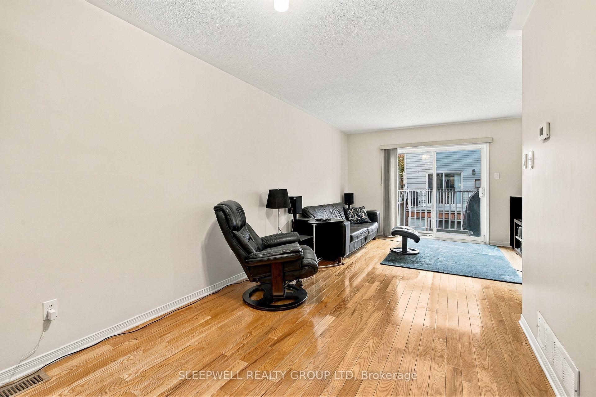 Photo 10 of 12 Maclean Street, Ottawa, West Centre Town — HOMEH