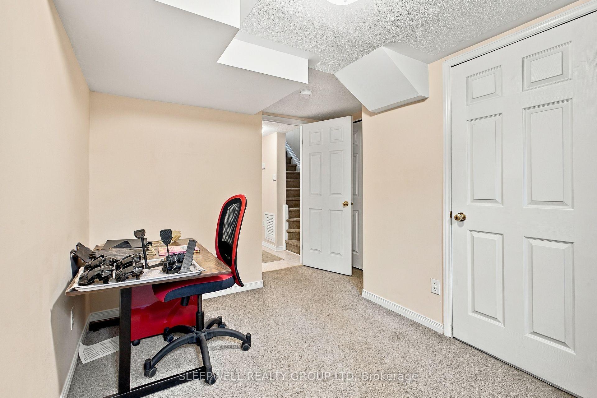 Photo 23 of 12 Maclean Street, Ottawa, West Centre Town — HOMEH