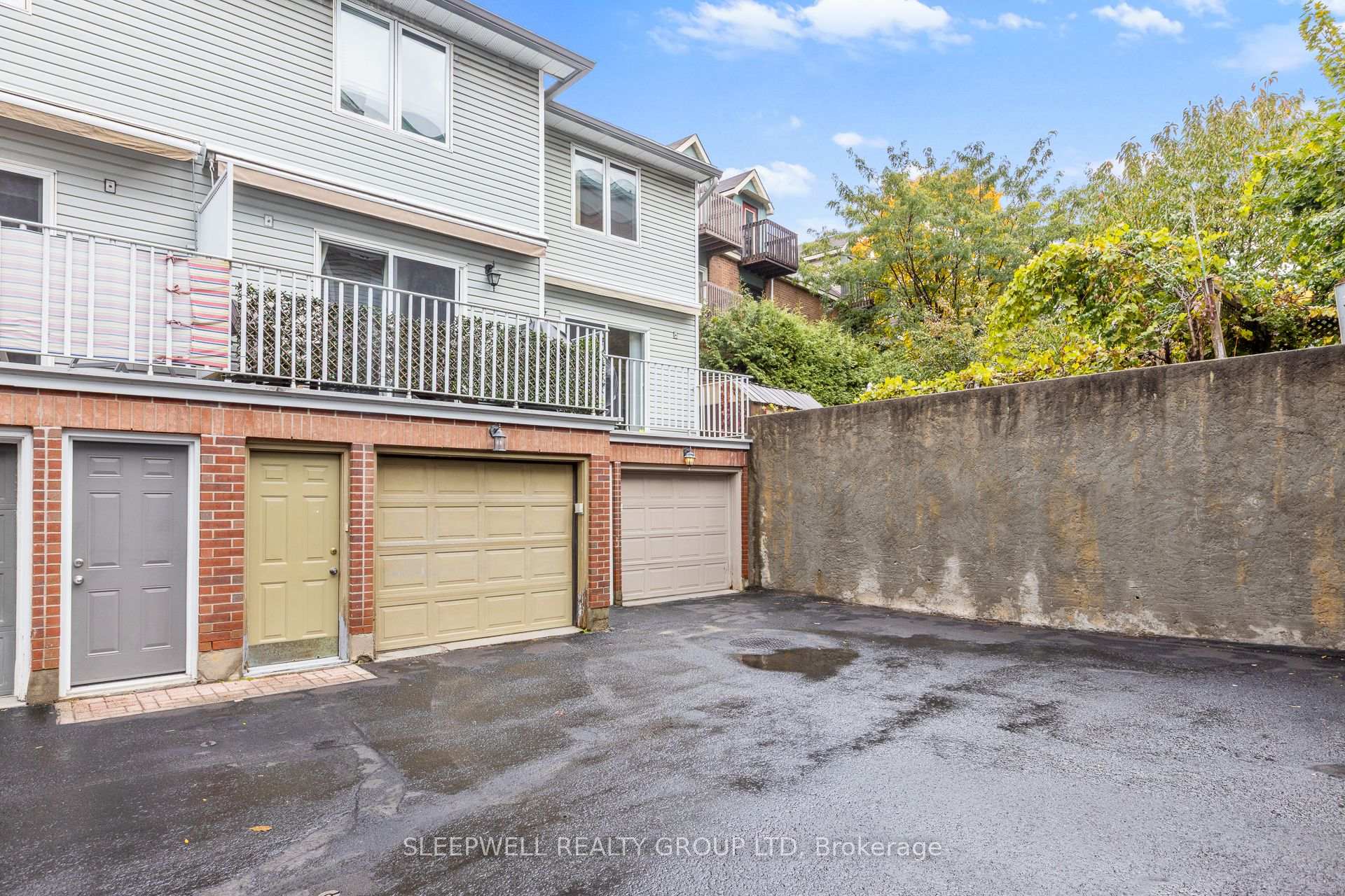 Photo 25 of 12 Maclean Street, Ottawa, West Centre Town — HOMEH