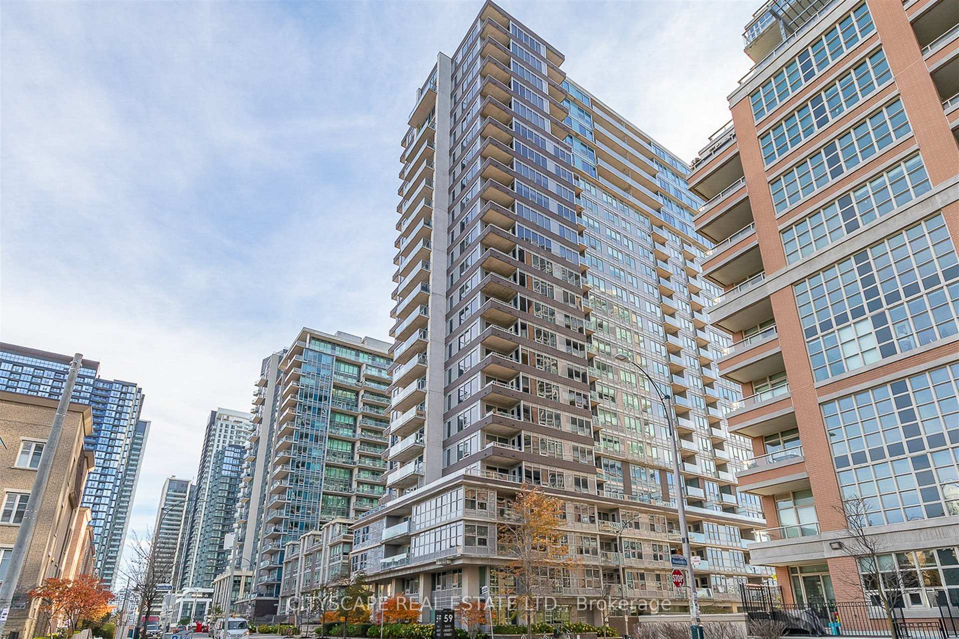 Photo of Unit 1005, 59 East Liberty Street