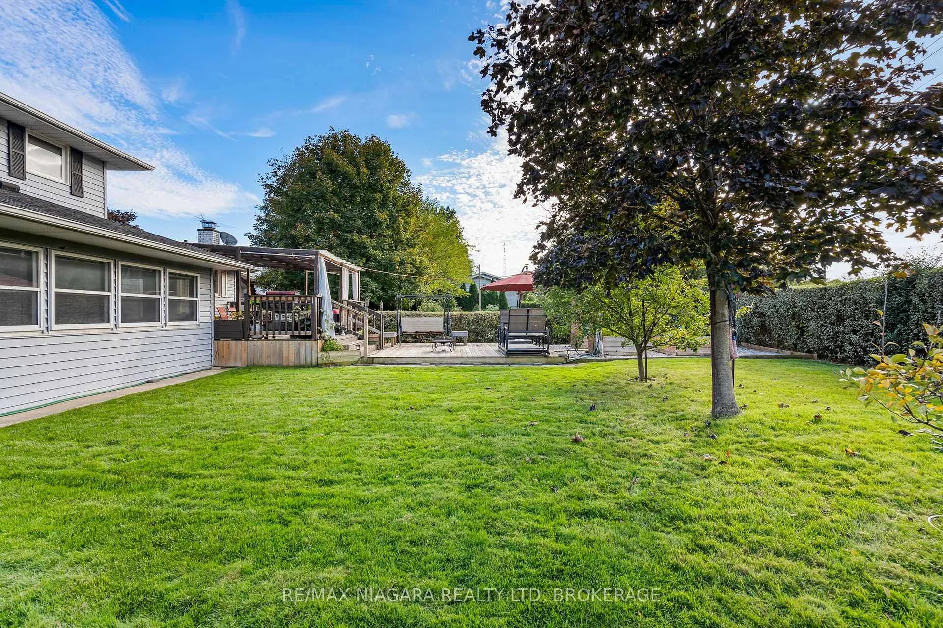 Photo 46 of 31 Jessica Drive, St. Catharines, Vine/Linwell — HOMEH
