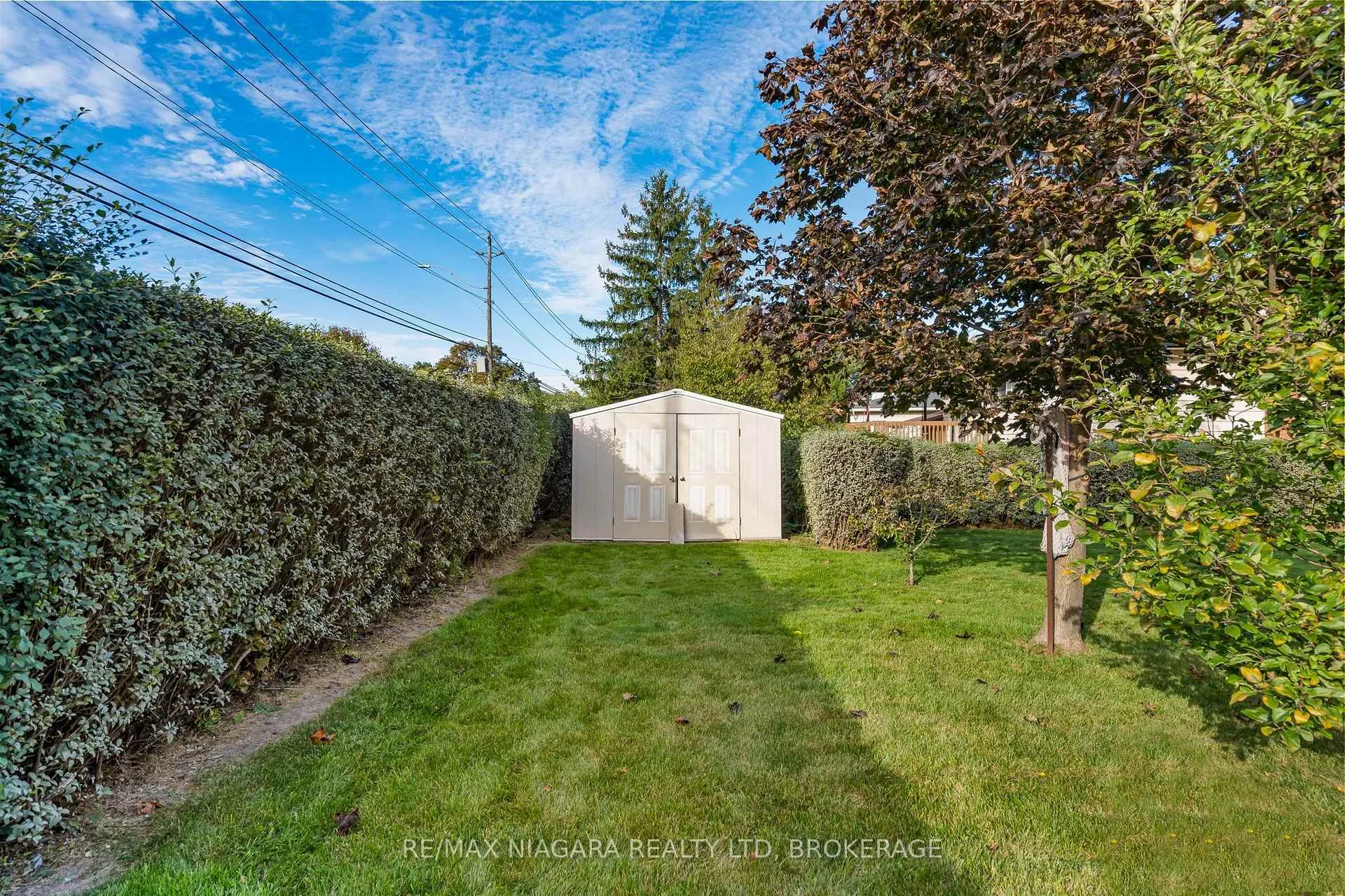Photo 51 of 31 Jessica Drive, St. Catharines, Vine/Linwell — HOMEH