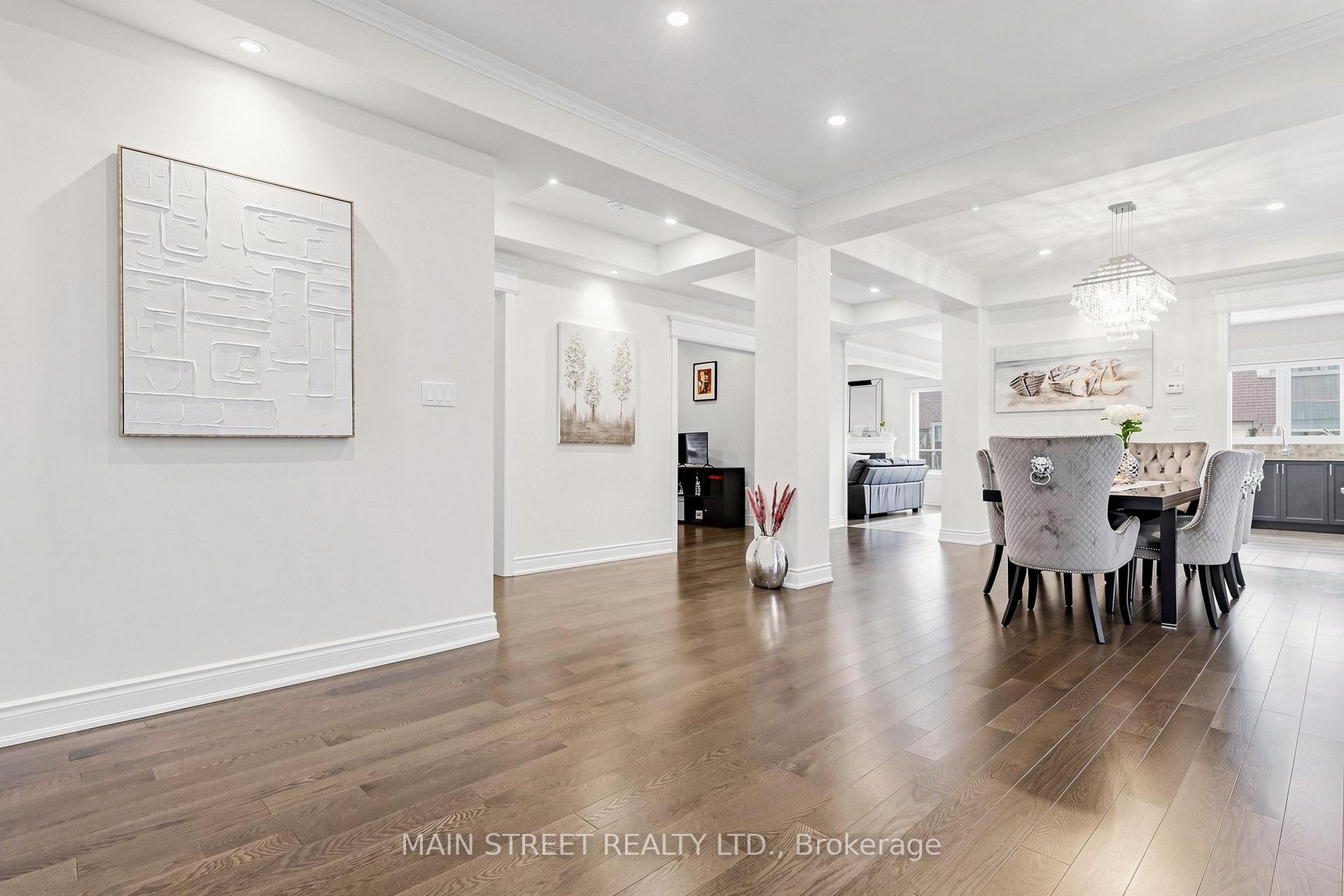 Photo 23 of 11 Robert Baldwin Boulevard, East Gwillimbury, Sharon — HOMEH