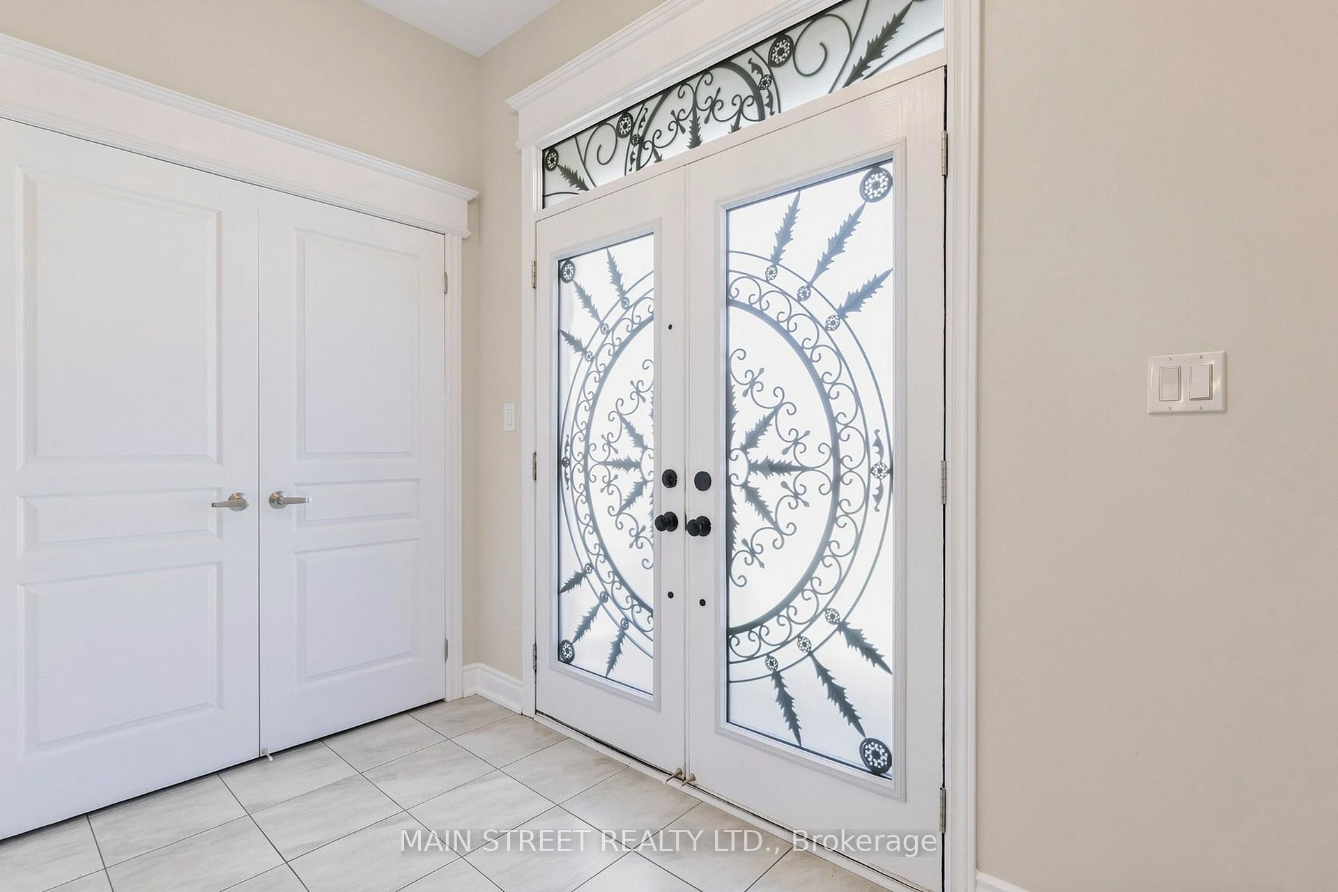 Photo 25 of 11 Robert Baldwin Boulevard, East Gwillimbury, Sharon — HOMEH