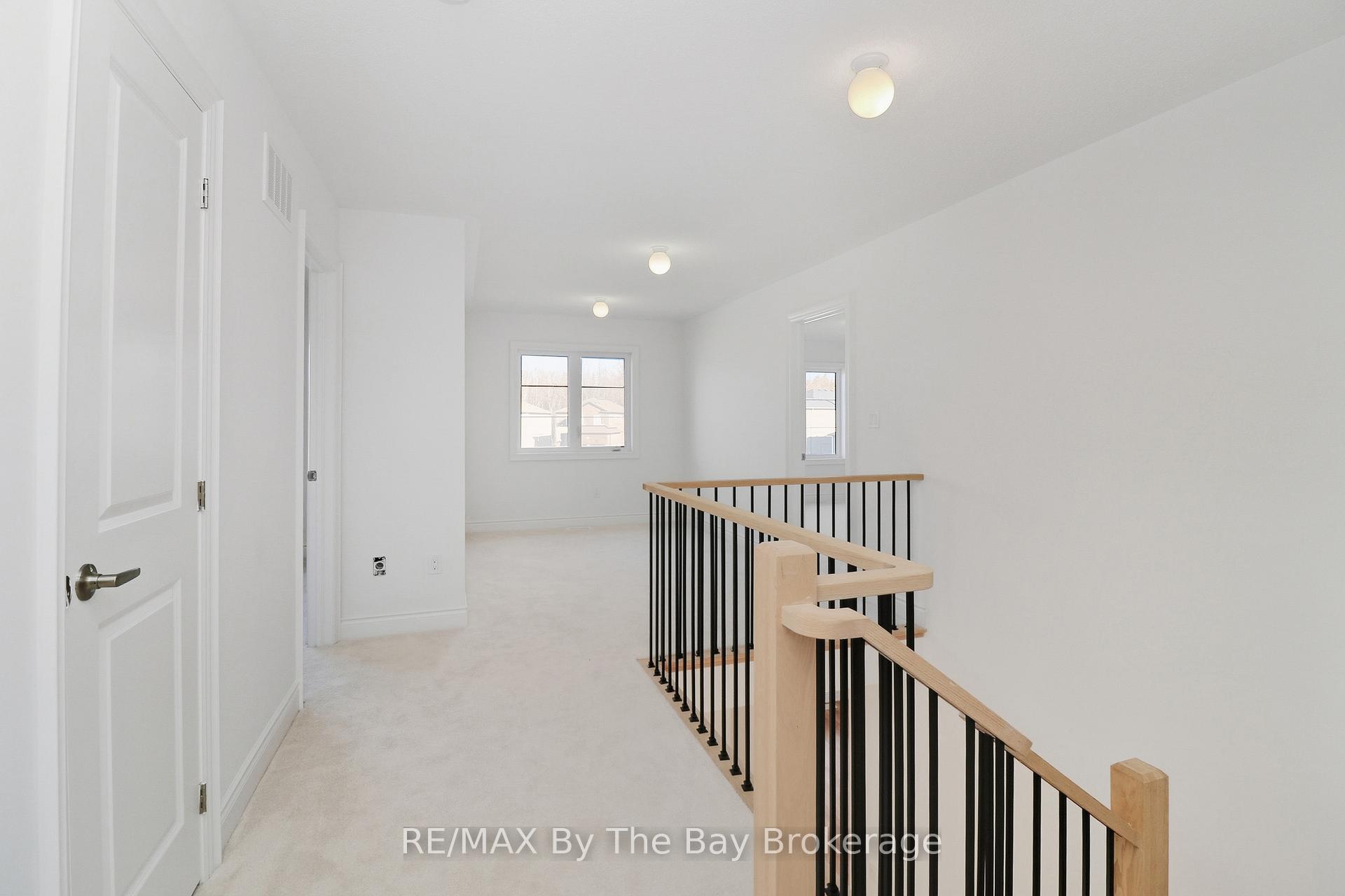 Photo 11 of 50 Amber Drive, Wasaga Beach — HOMEH