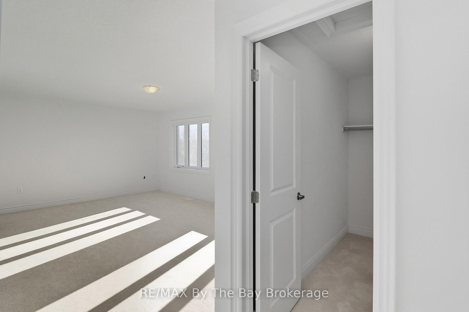 Photo 21 of 50 Amber Drive, Wasaga Beach — HOMEH