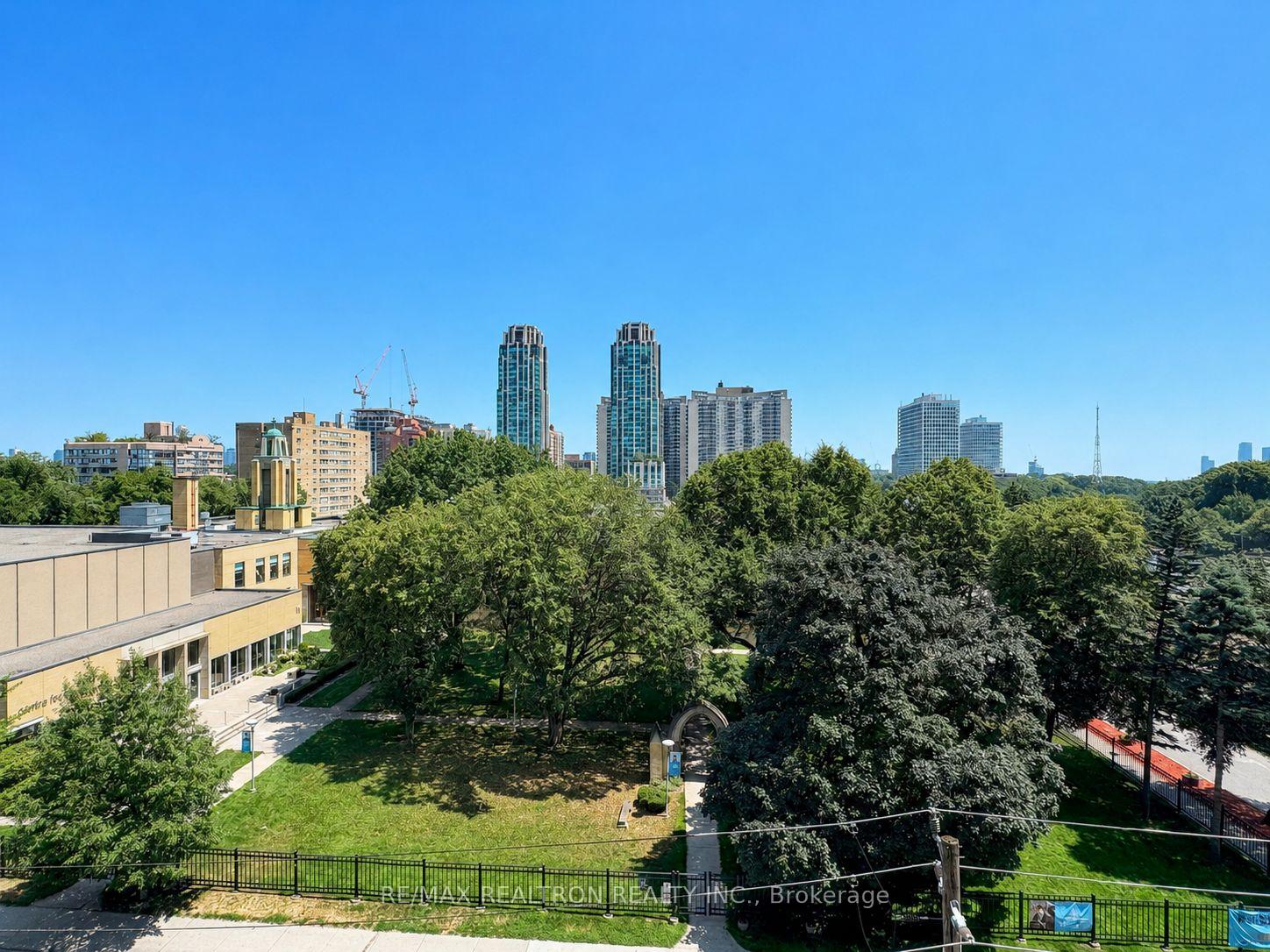 Photo 14 of Unit 907, 1500 Bathurst Street, Toronto, Humewood-Cedarvale — HOMEH