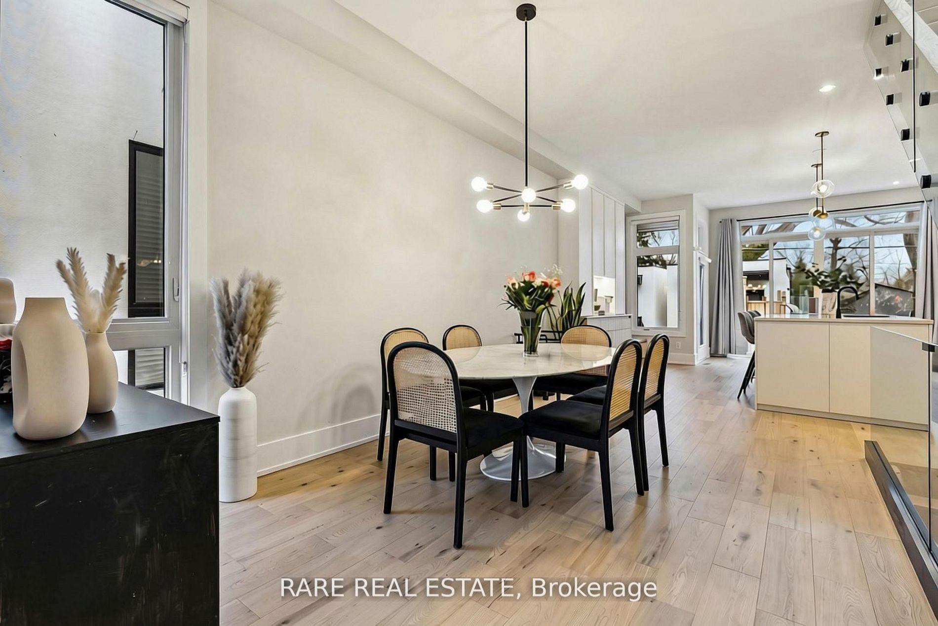 Photo 7 of 21 Twenty Ninth Street, Etobicoke, Long Branch — HOMEH
