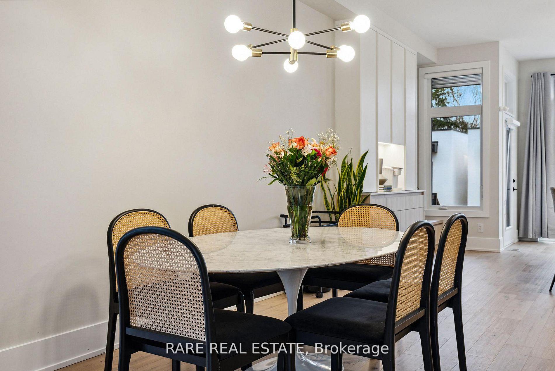 Photo 8 of 21 Twenty Ninth Street, Etobicoke, Long Branch — HOMEH