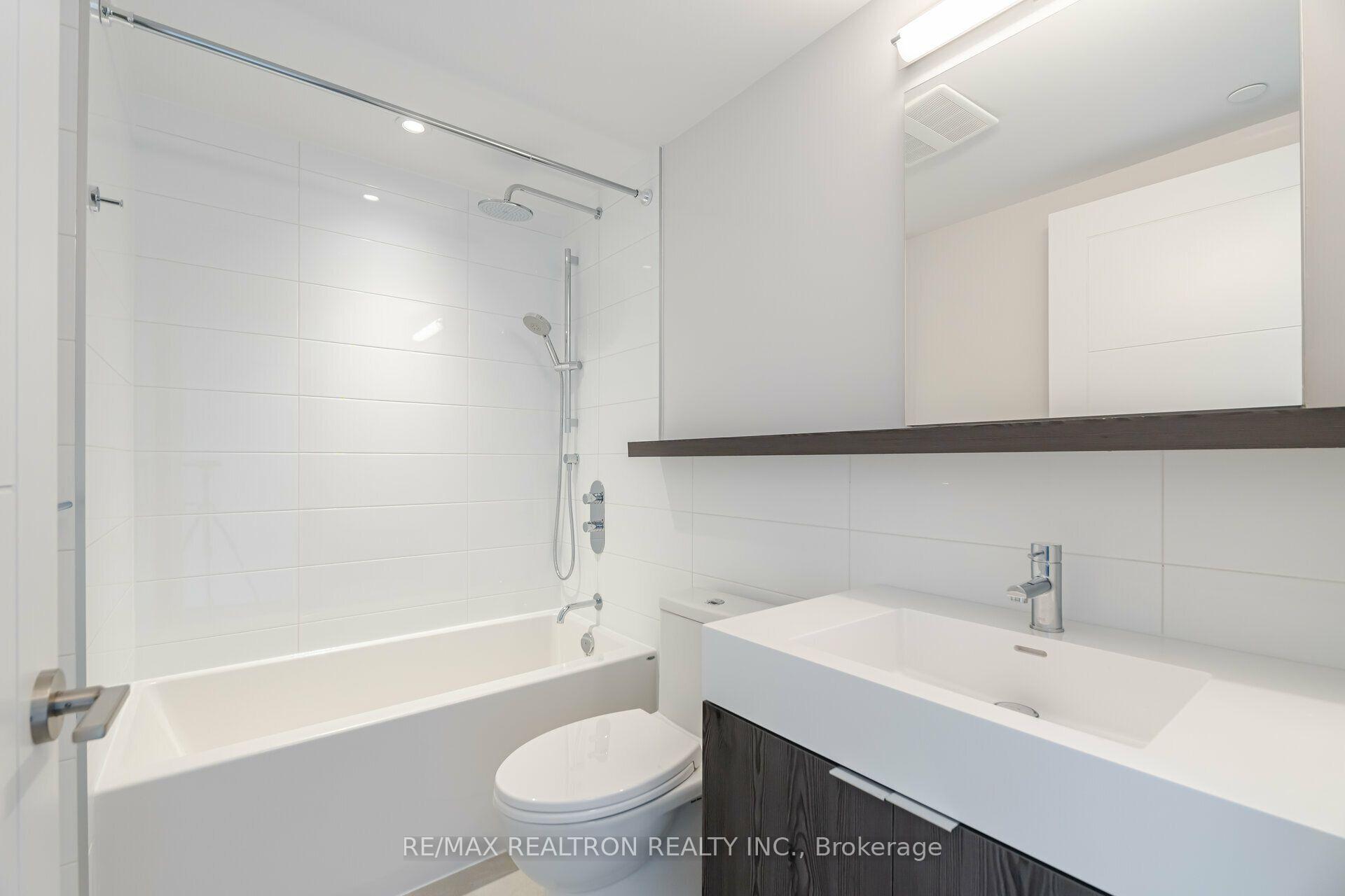 Photo 6 of Unit 507, 2525 Bathurst Street, Toronto, Forest Hill North — HOMEH