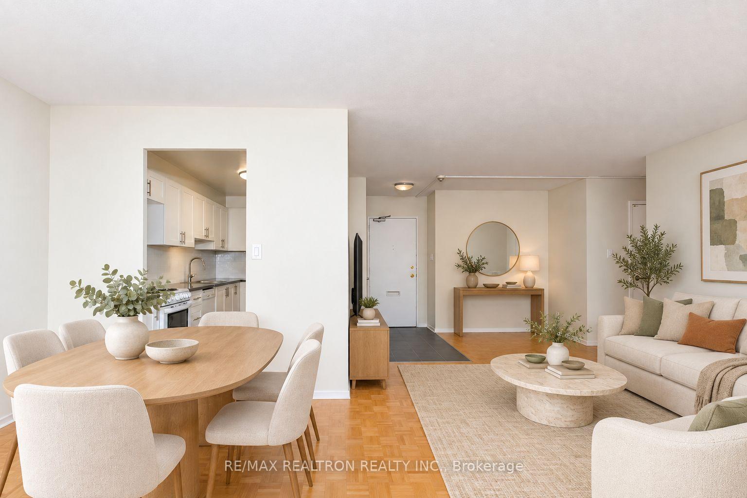 Photo of Unit 1110, 6200 Bathurst Street