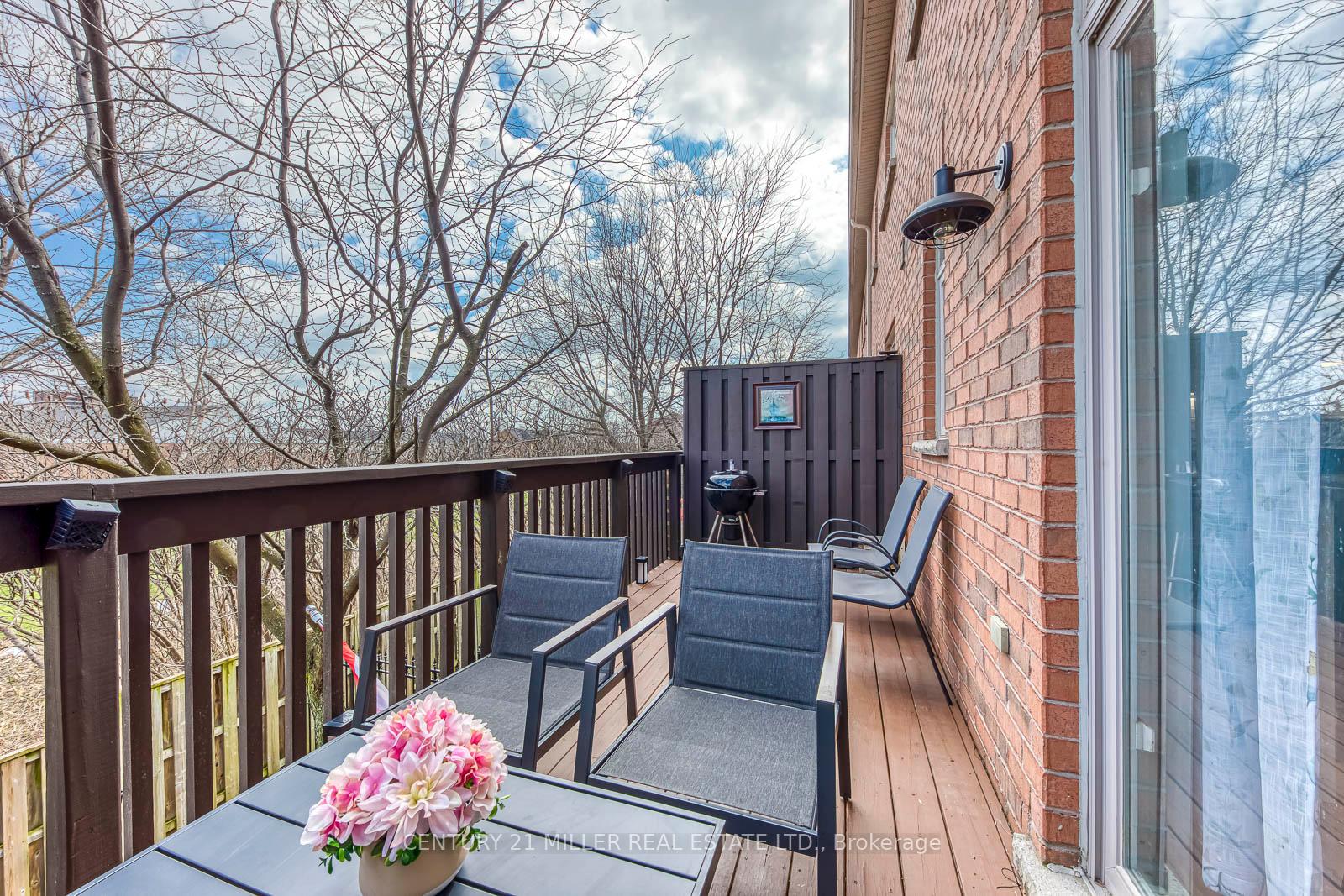 Photo 15 of 3117 Joel Kerbel Place, Mississauga, Applewood — HOMEH