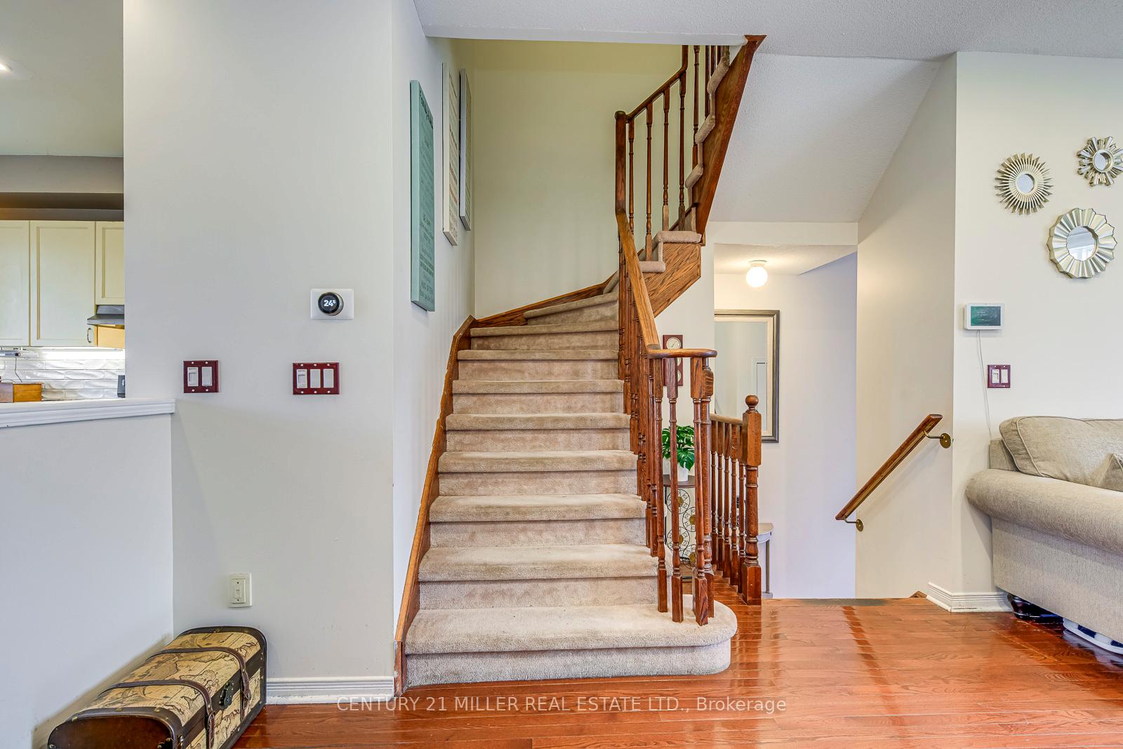 Photo 19 of 3117 Joel Kerbel Place, Mississauga, Applewood — HOMEH