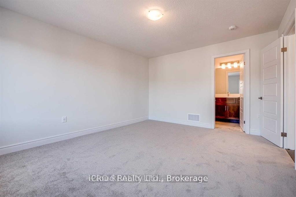 Photo 13 of 13 Southam Lane, Hamilton, Mountview — HOMEH