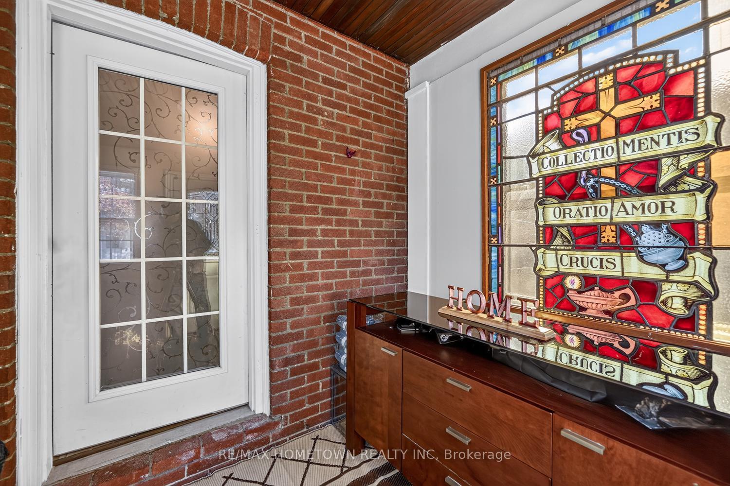 Photo 7 of 27 Byng Avenue, Brockville, Brockville — HOMEH
