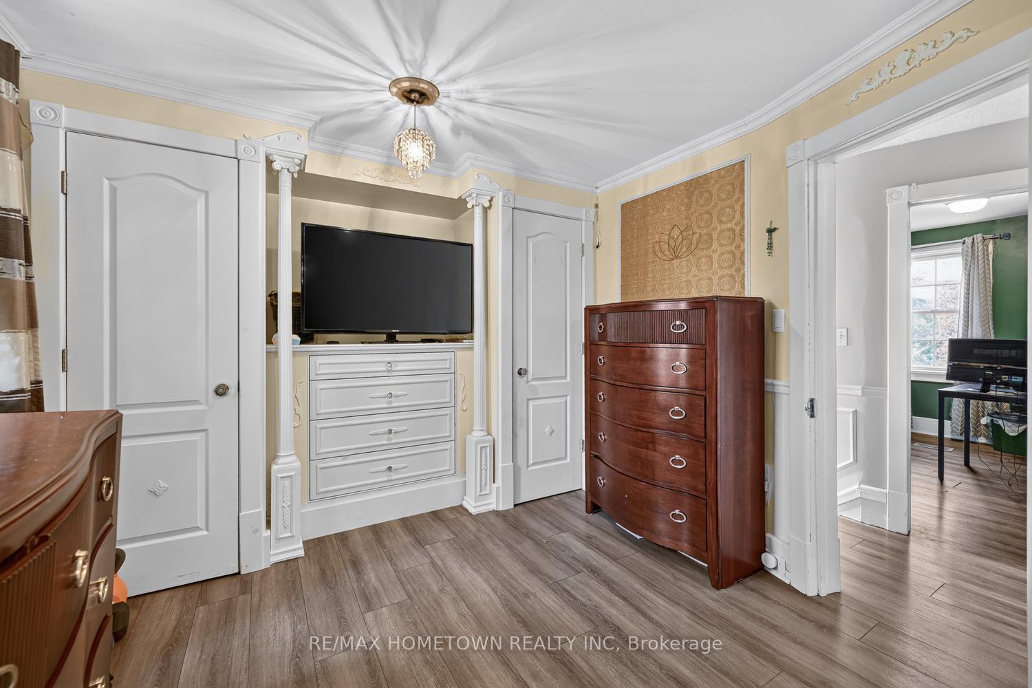 Photo 23 of 27 Byng Avenue, Brockville, Brockville — HOMEH