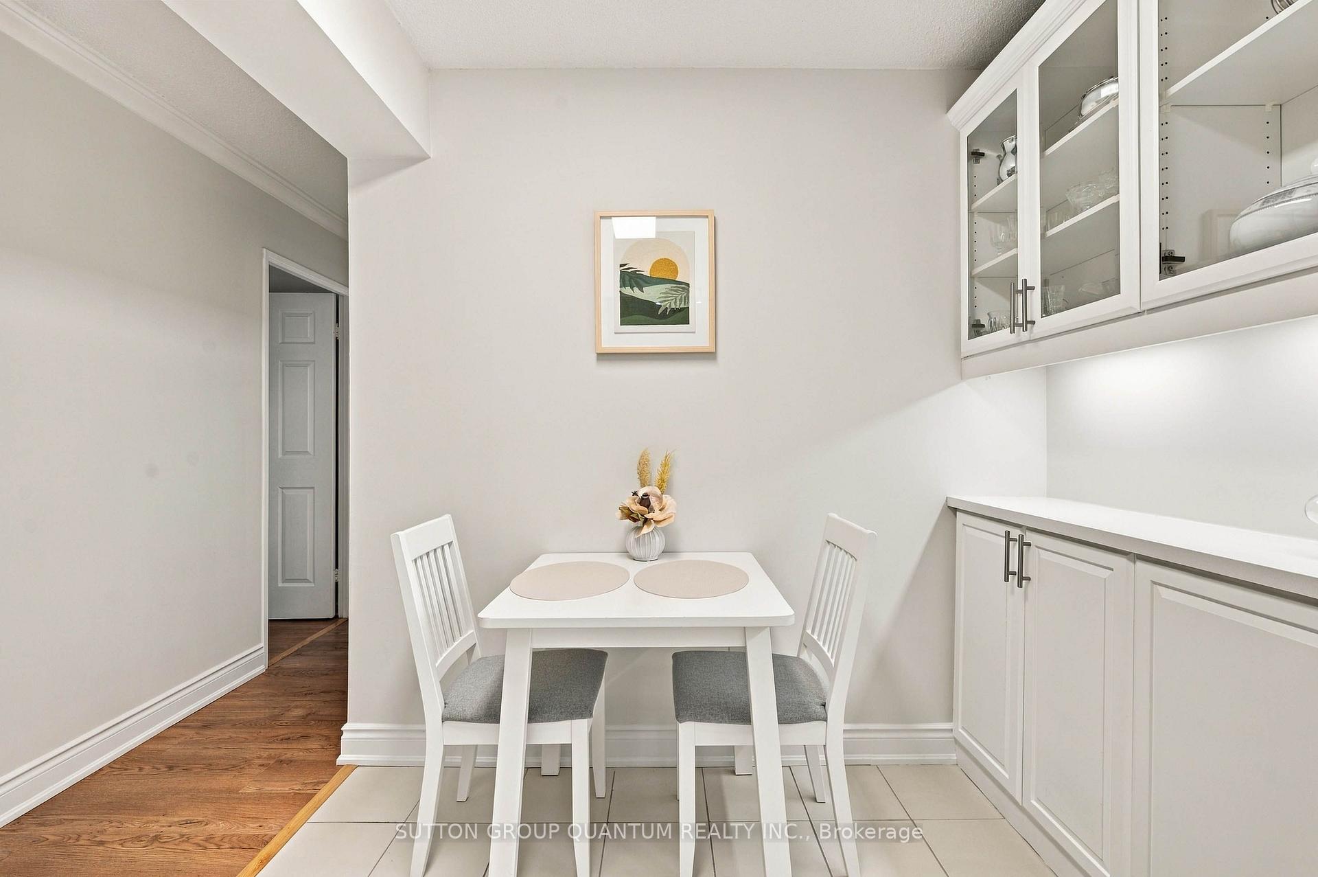 Photo 11 of Unit Ph04, 3100 Kirwin Avenue, Mississauga, Cooksville — HOMEH