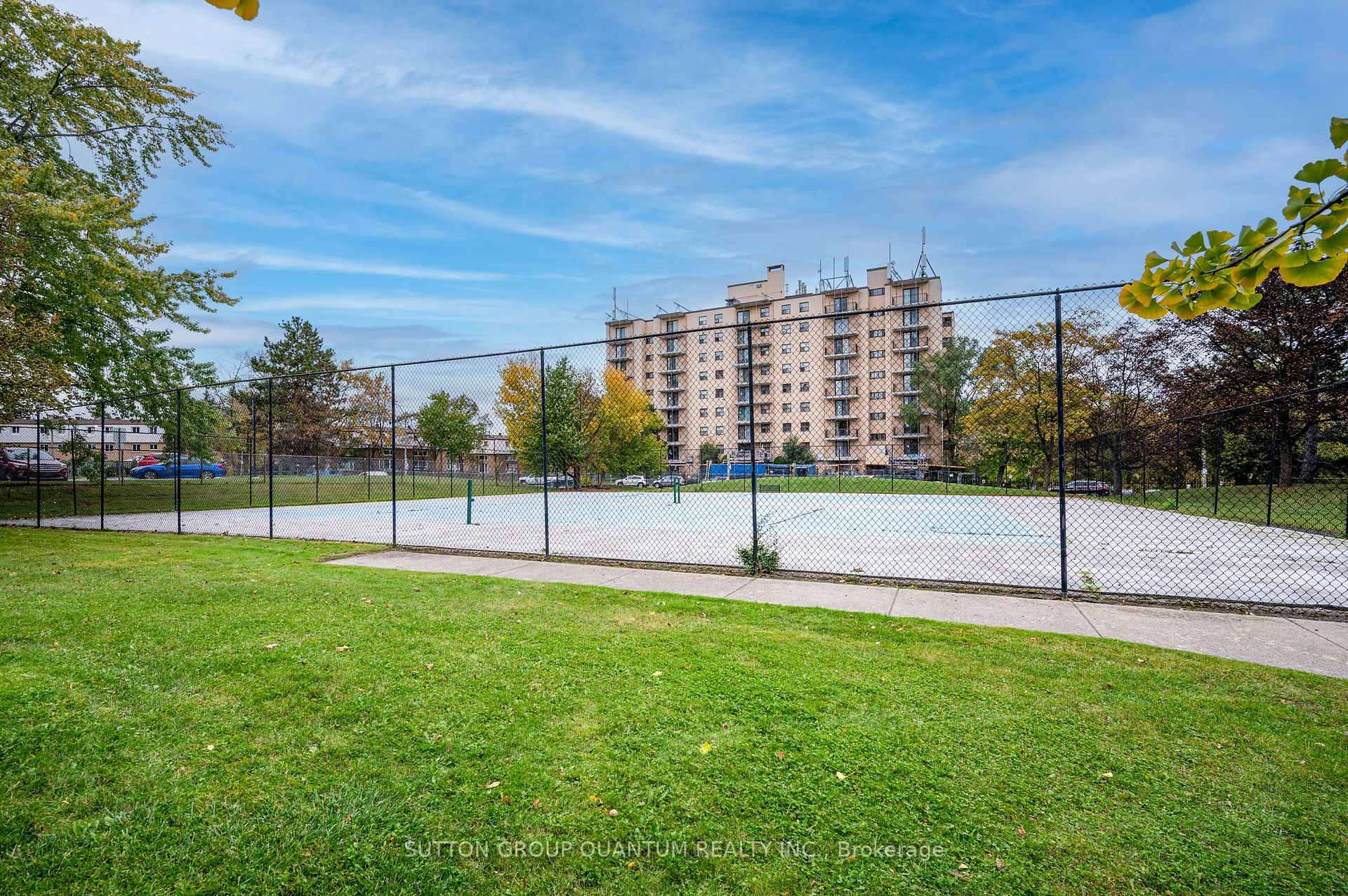 Photo 39 of Unit Ph04, 3100 Kirwin Avenue, Mississauga, Cooksville — HOMEH