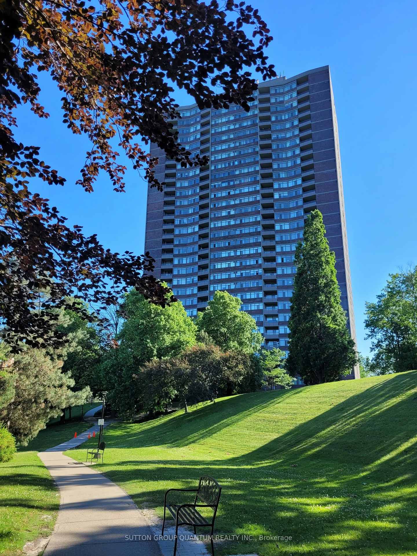 Photo 43 of Unit Ph04, 3100 Kirwin Avenue, Mississauga, Cooksville — HOMEH