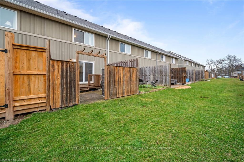 Photo 34 of Unit 27, 68A Main Street N, Haldimand — HOMEH
