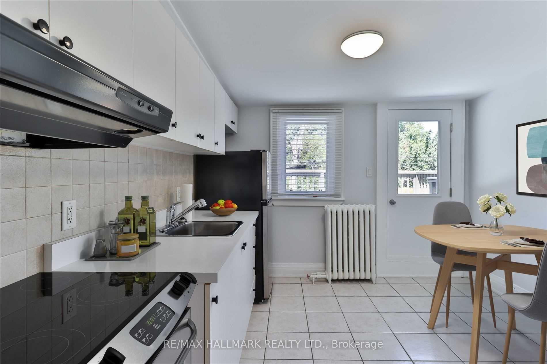 Photo 7 of Unit 2nd Fl, 880 College Street, Toronto, Palmerston-Little Italy — HOMEH
