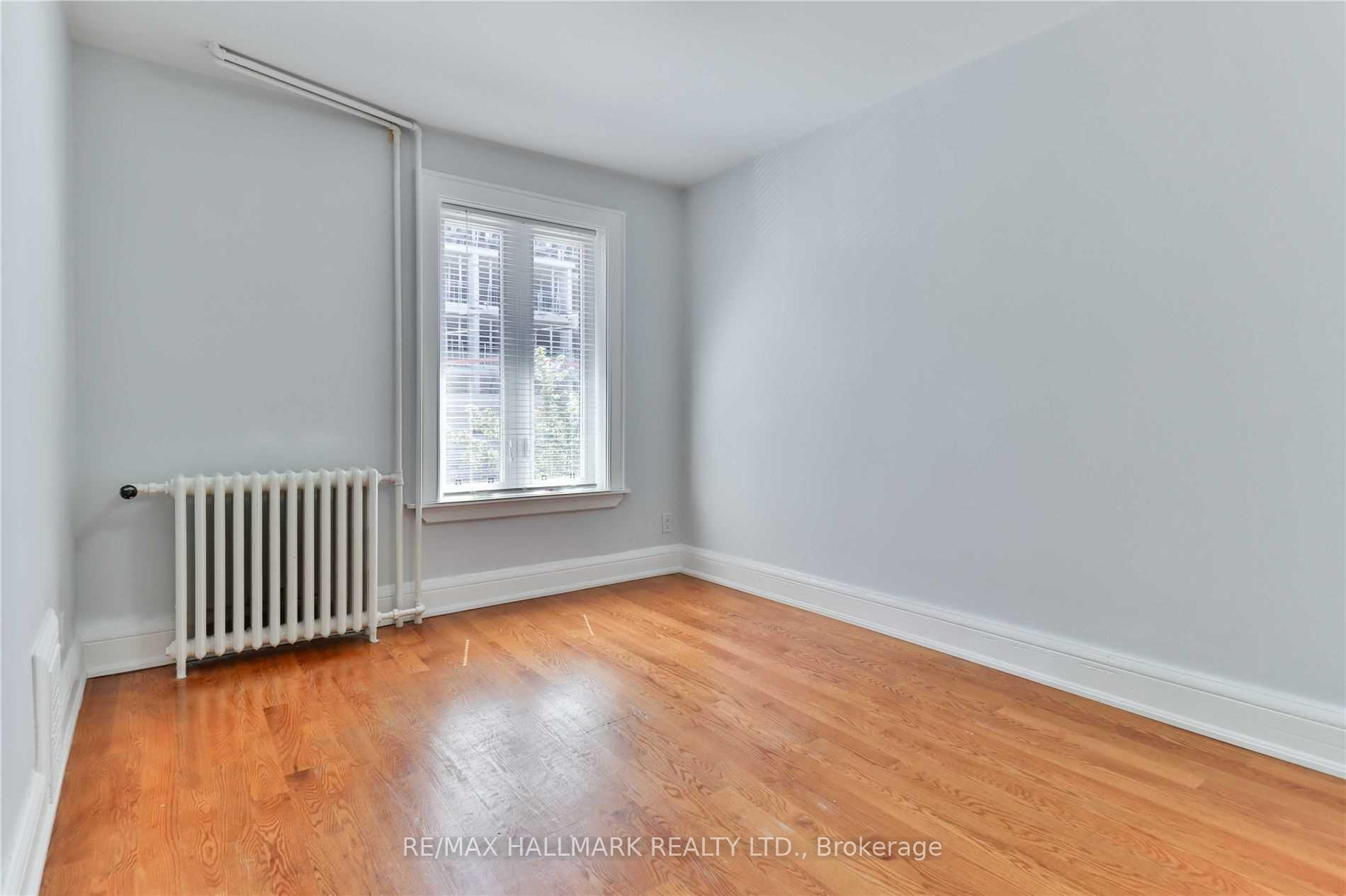 Photo 14 of Unit 2nd Fl, 880 College Street, Toronto, Palmerston-Little Italy — HOMEH