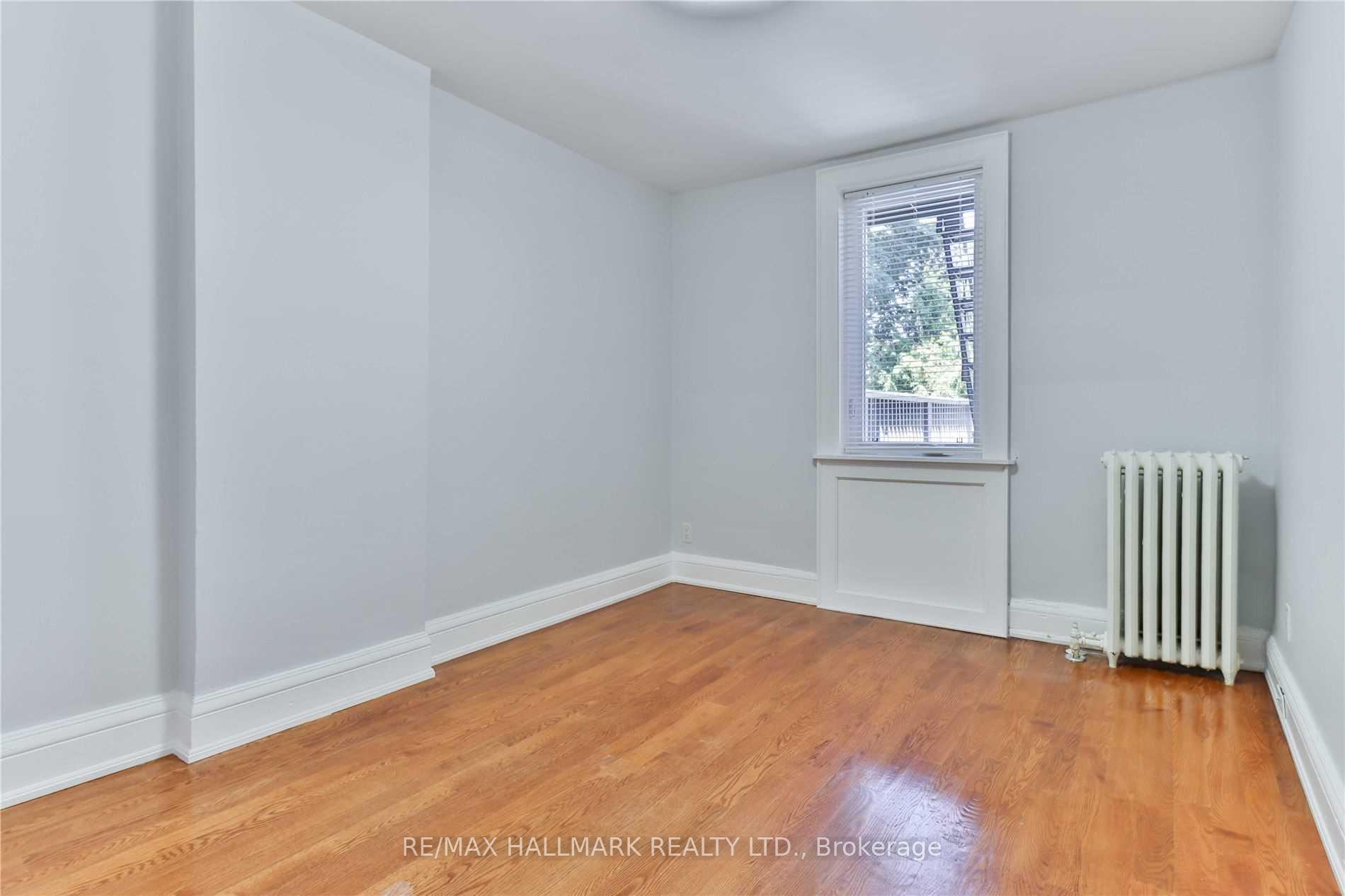 Photo 17 of Unit 2nd Fl, 880 College Street, Toronto, Palmerston-Little Italy — HOMEH