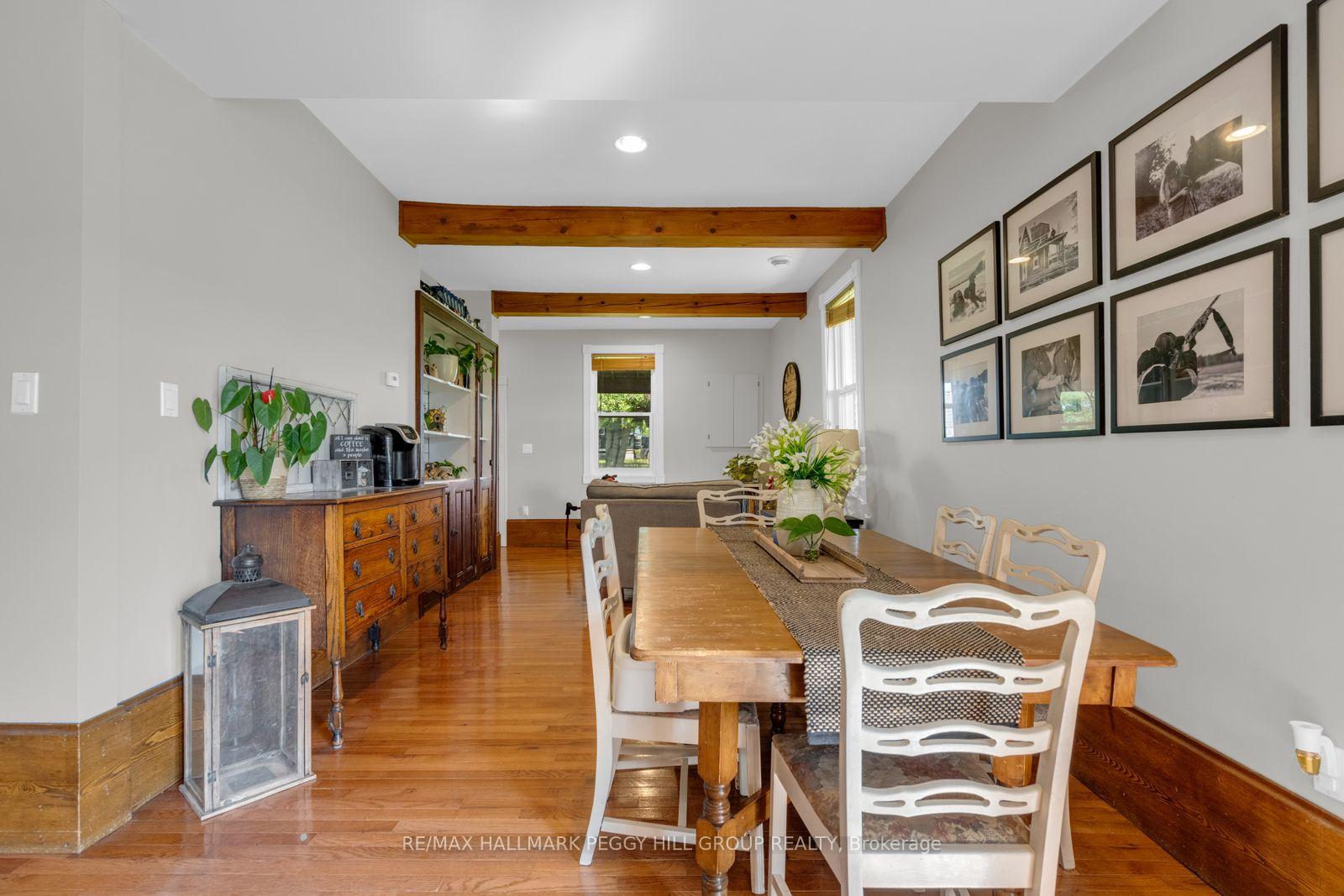 Photo 7 of 4295 Horseshoe Valley Road W, Springwater, Rural Springwater — HOMEH