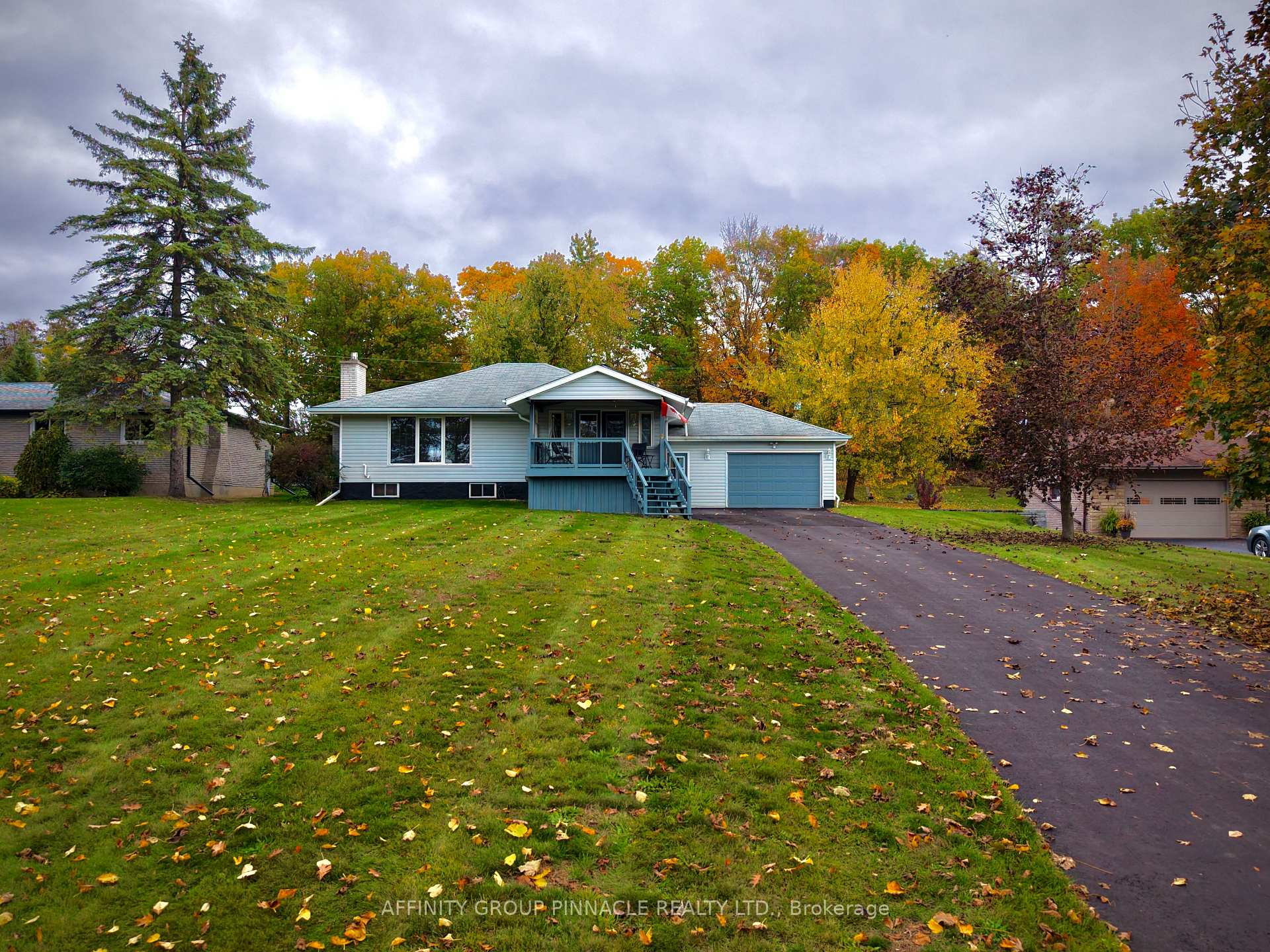 Photo of 30 Cove Road