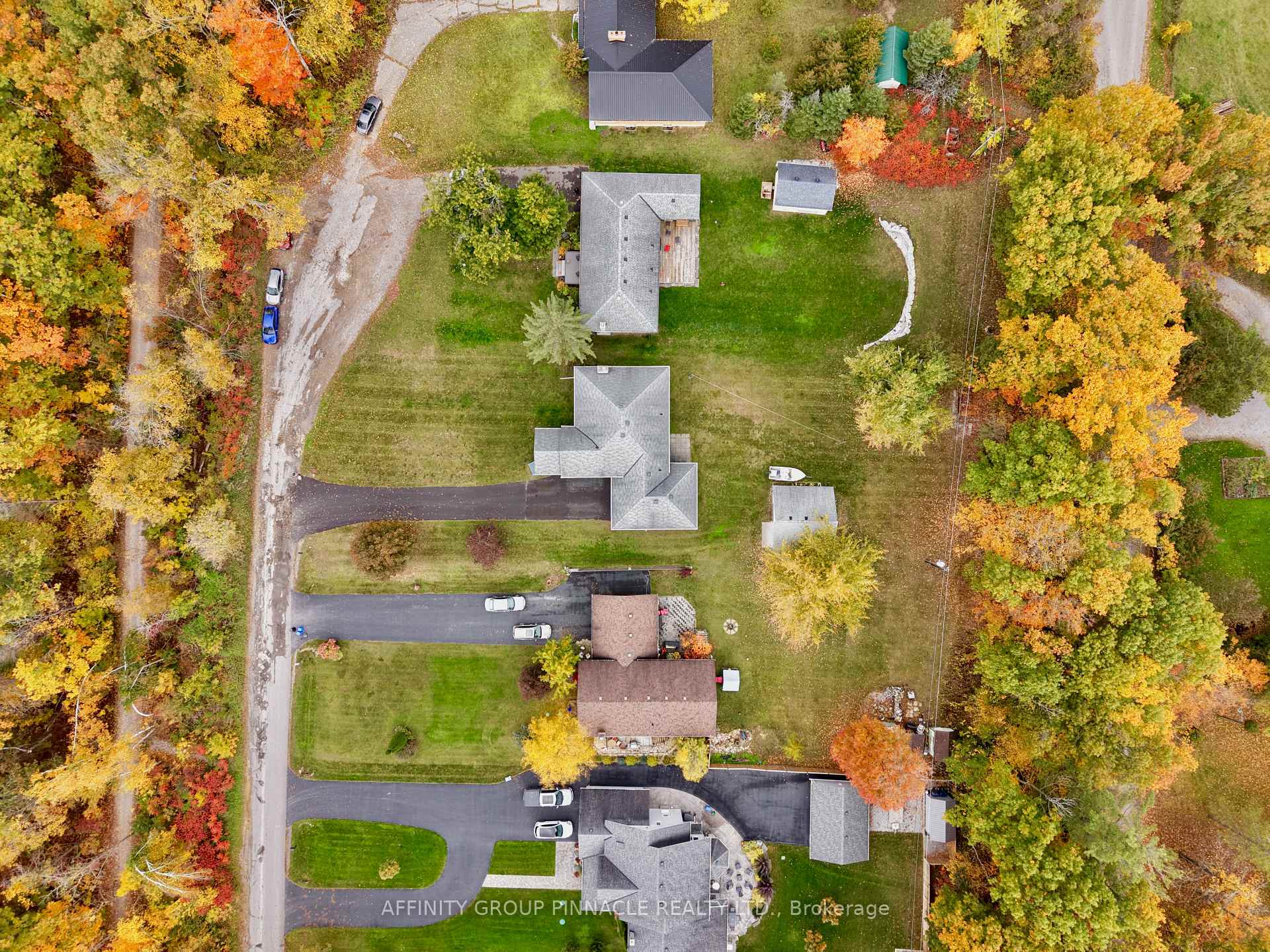 Photo 43 of 30 Cove Road, Kawartha Lakes, Fenelon Falls — HOMEH