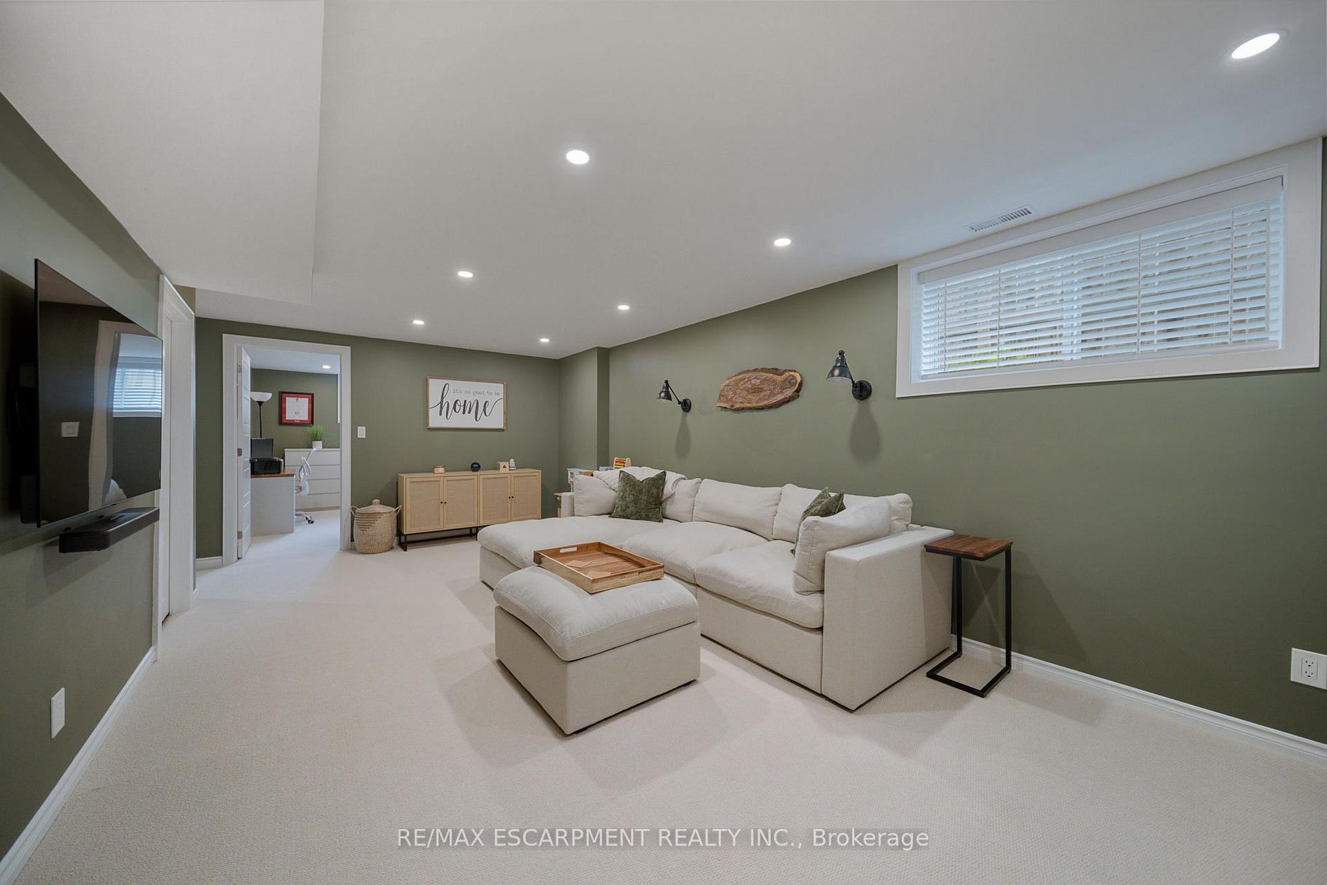 Photo 32 of 4 Basswood Road, Norfolk, Simcoe — HOMEH