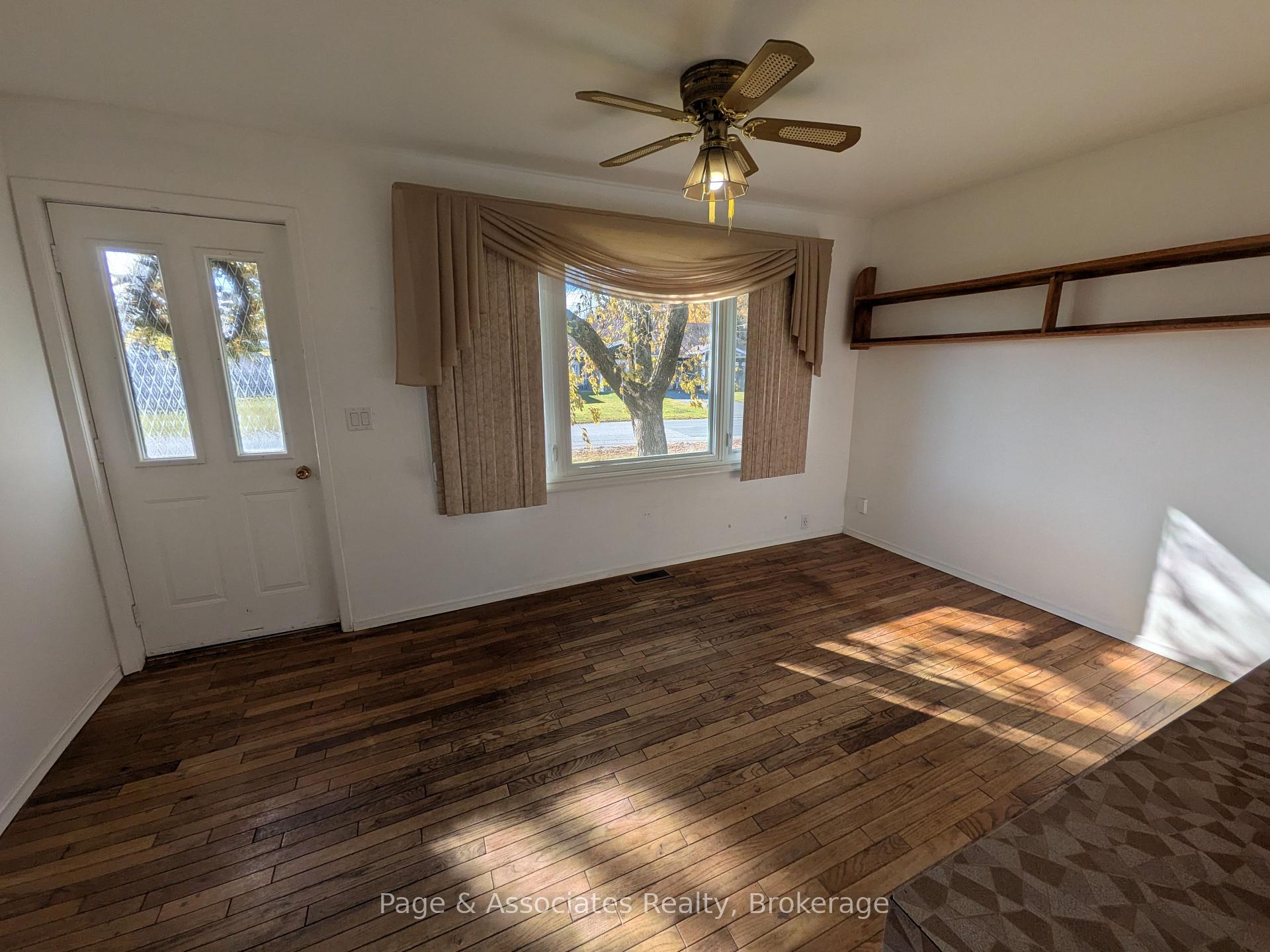 Photo 7 of 103 Second Street, West Nipissing, Sturgeon Falls — HOMEH