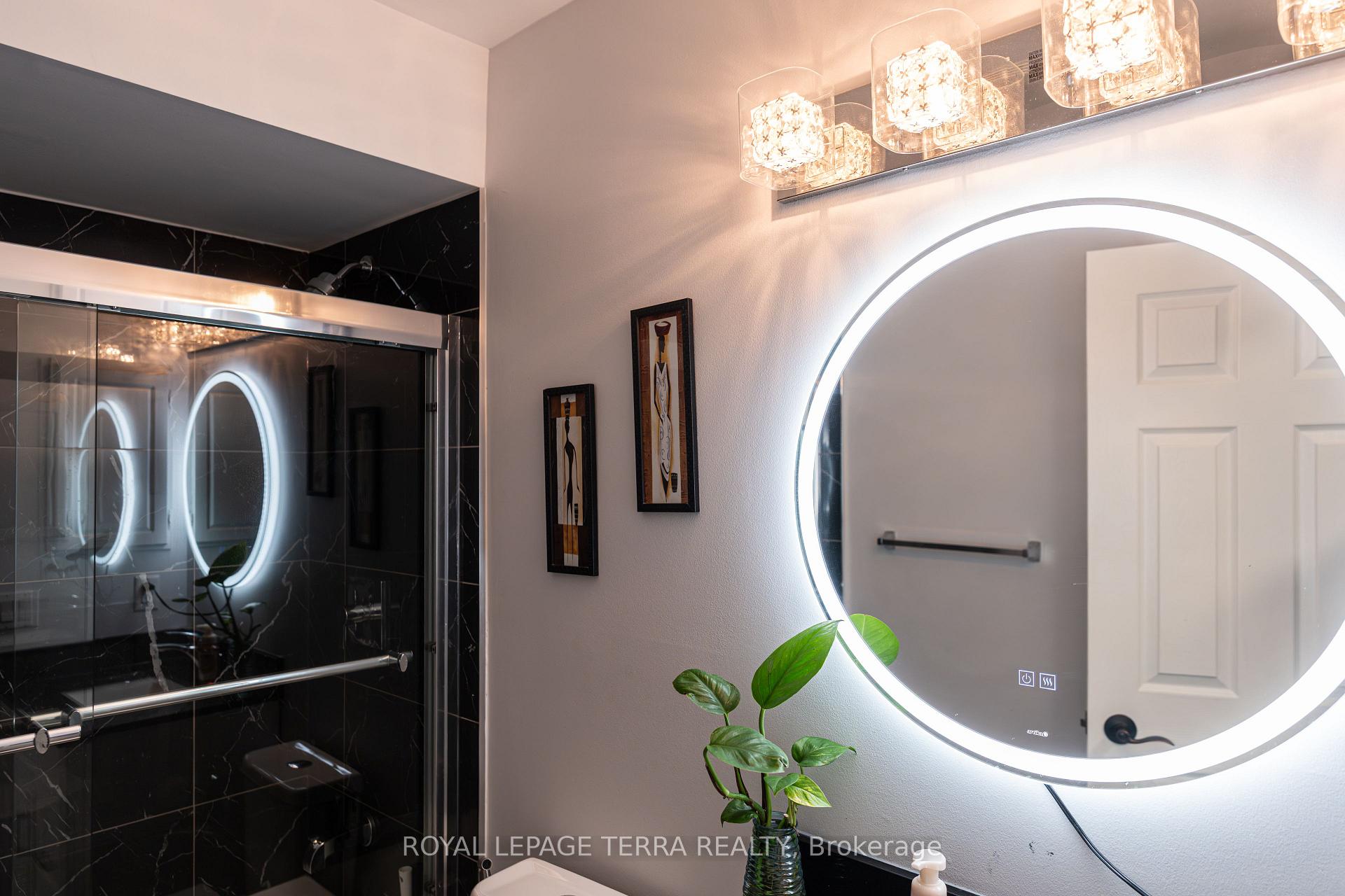 Photo 20 of Unit 7, 2871 Darien Road, Burlington, Rose — HOMEH
