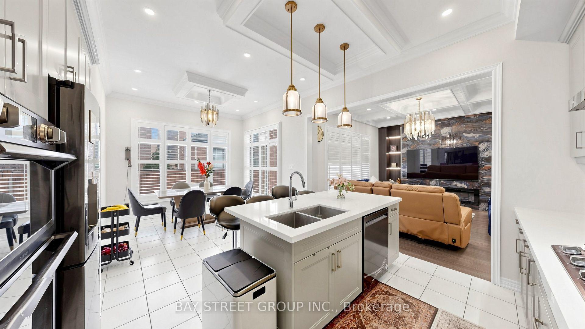 Photo 8 of 138 Zachary Crescent, Oakville, Glenorchy — HOMEH