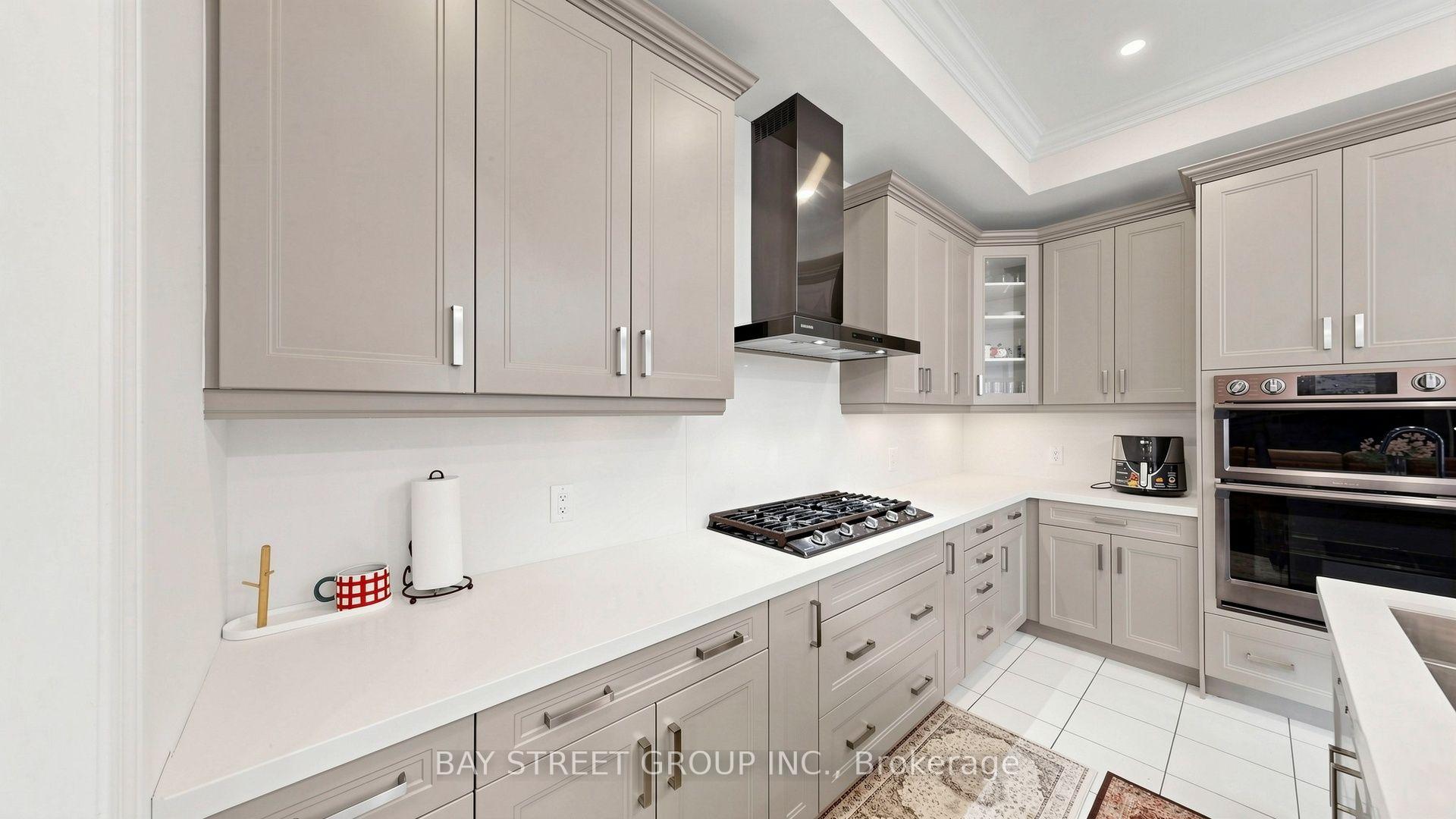 Photo 9 of 138 Zachary Crescent, Oakville, Glenorchy — HOMEH