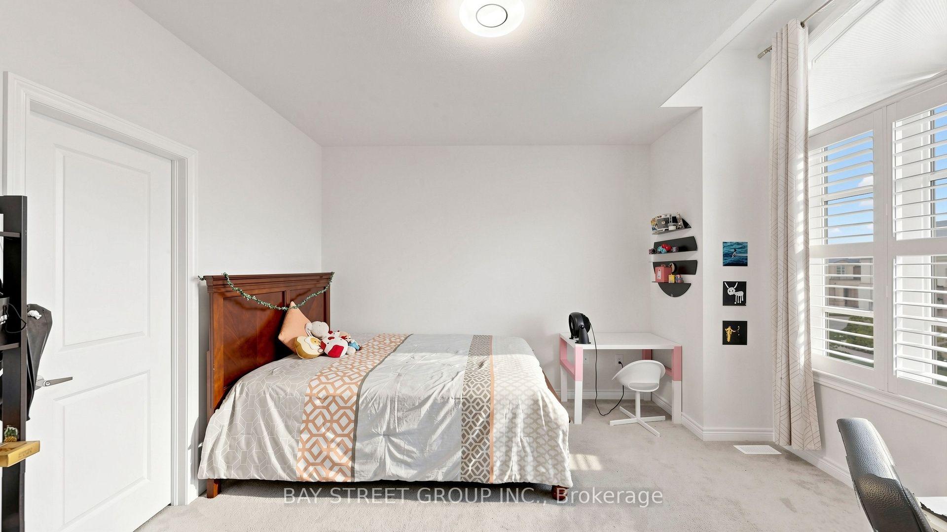 Photo 34 of 138 Zachary Crescent, Oakville, Glenorchy — HOMEH