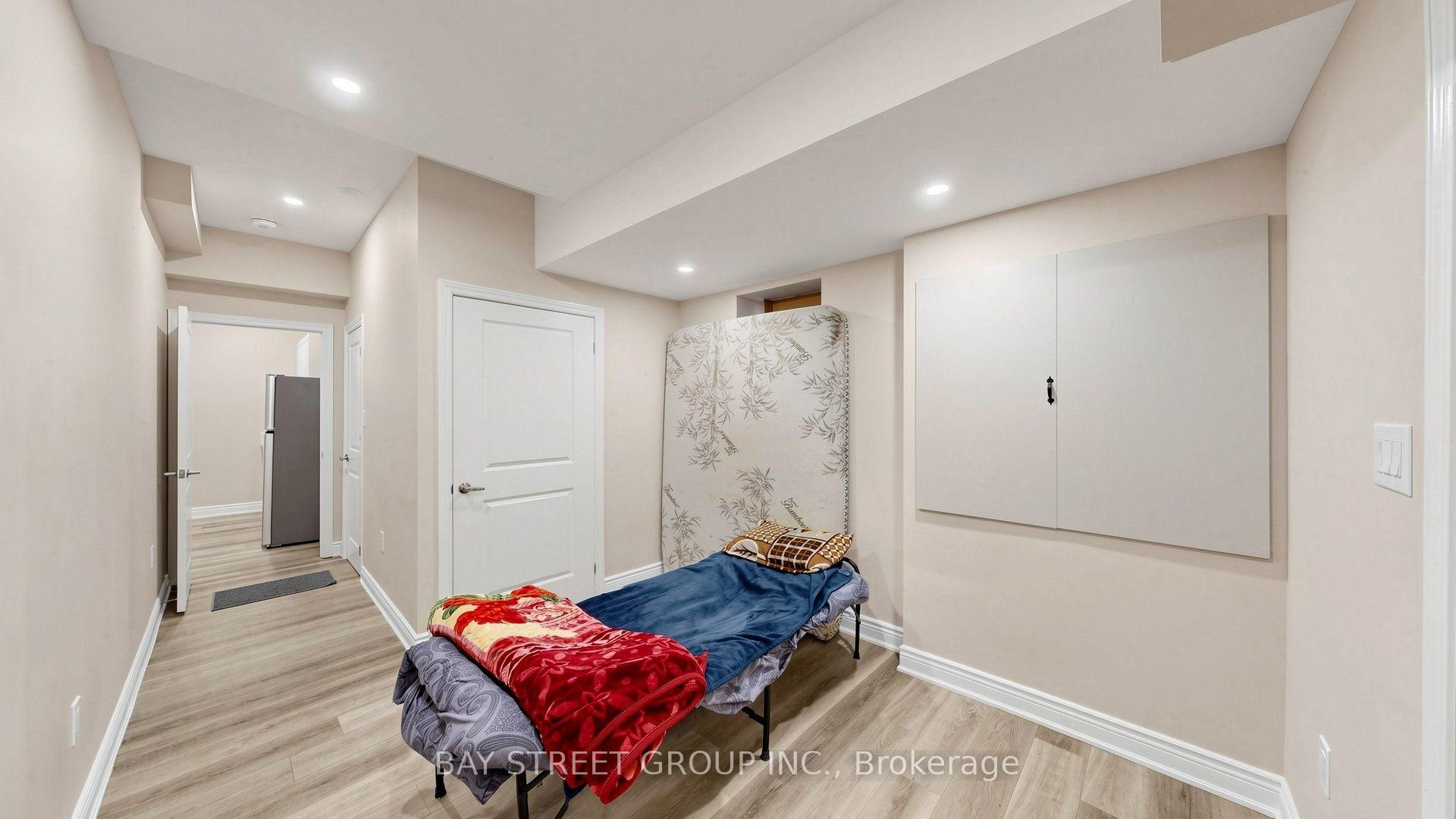 Photo 45 of 138 Zachary Crescent, Oakville, Glenorchy — HOMEH